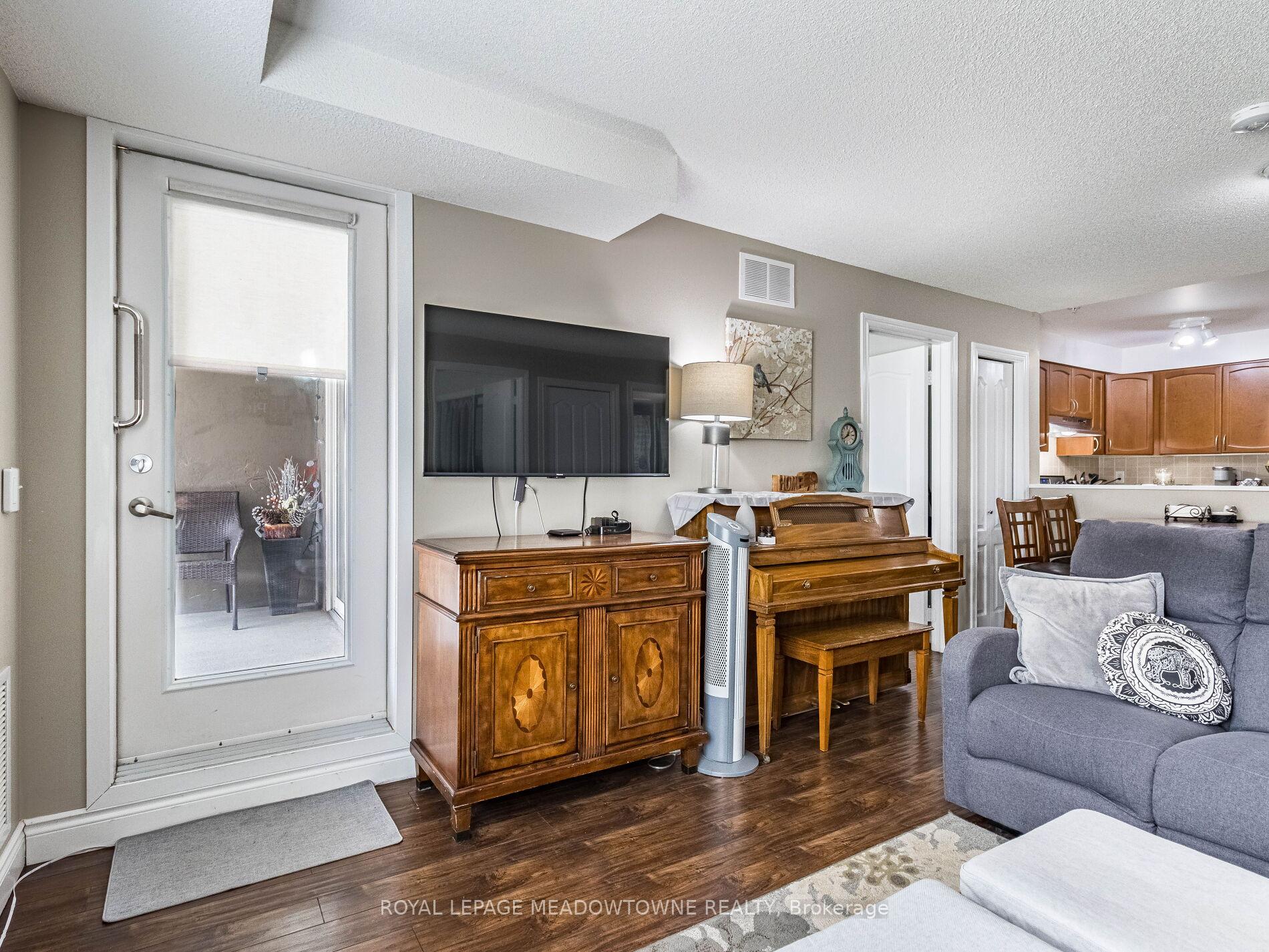 Photo 32 of Unit 1119, 8 Dayspring Circle, Brampton, Goreway Drive Corridor — HOMEH