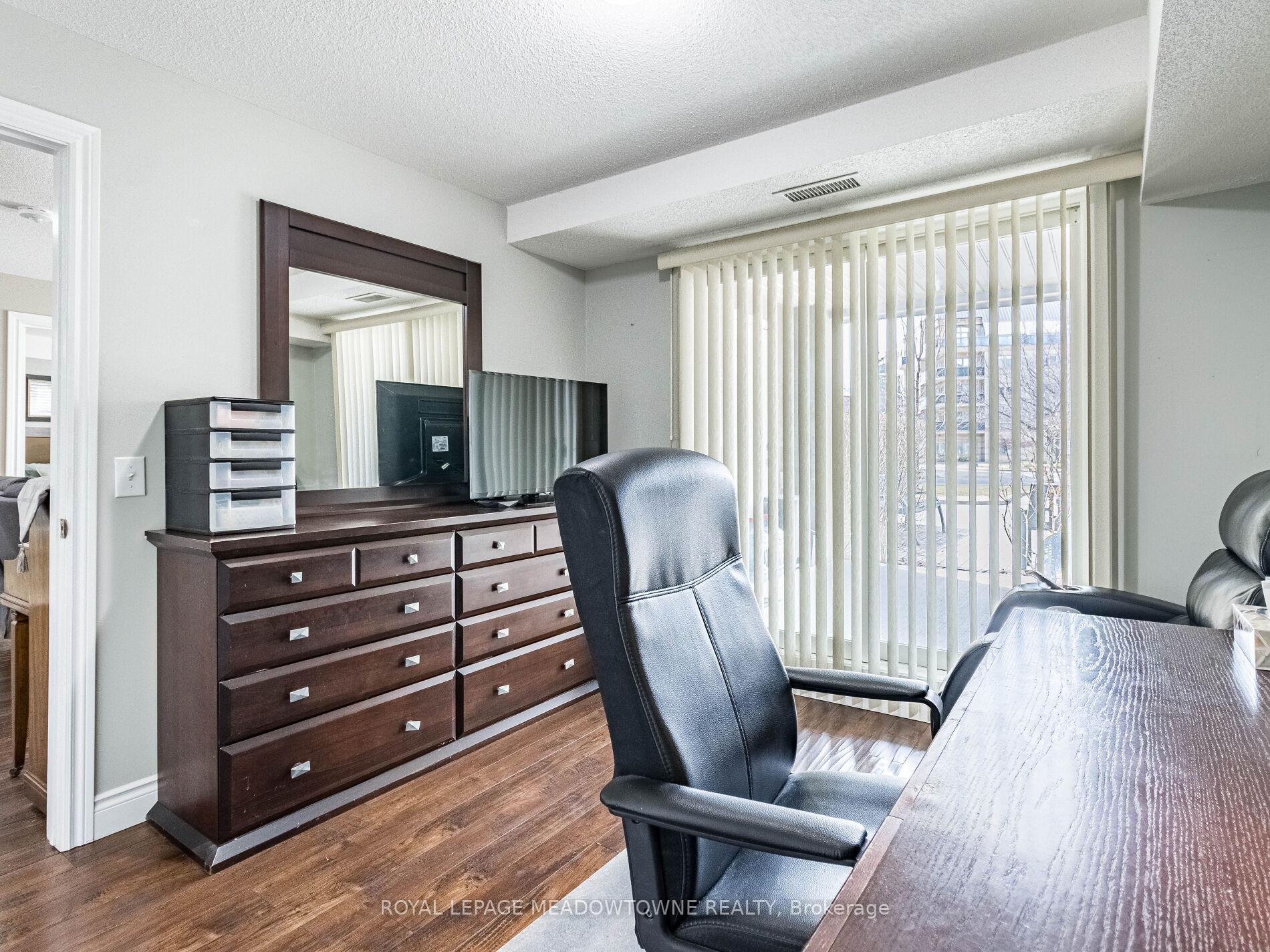 Photo 33 of Unit 1119, 8 Dayspring Circle, Brampton, Goreway Drive Corridor — HOMEH