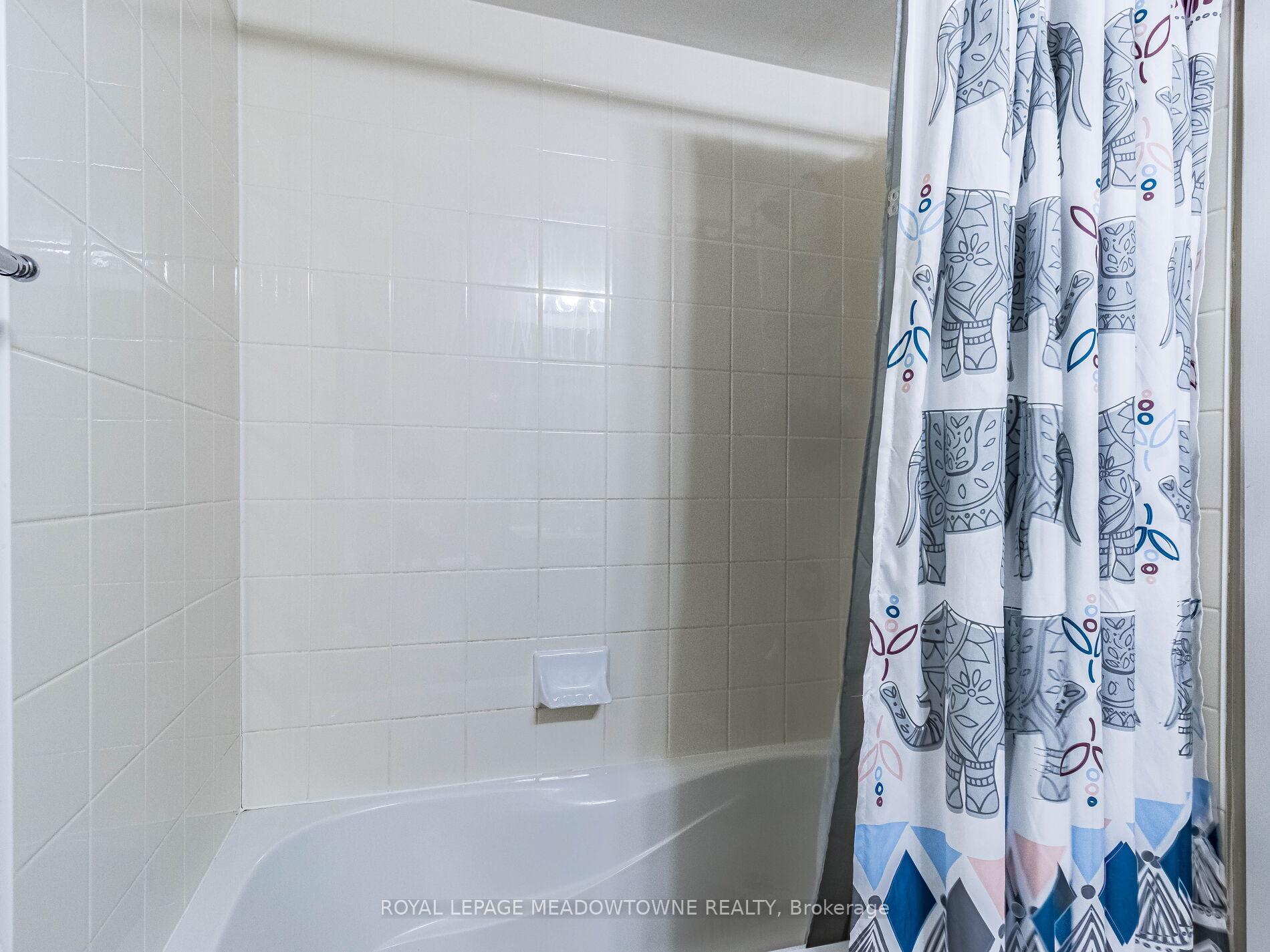 Photo 37 of Unit 1119, 8 Dayspring Circle, Brampton, Goreway Drive Corridor — HOMEH