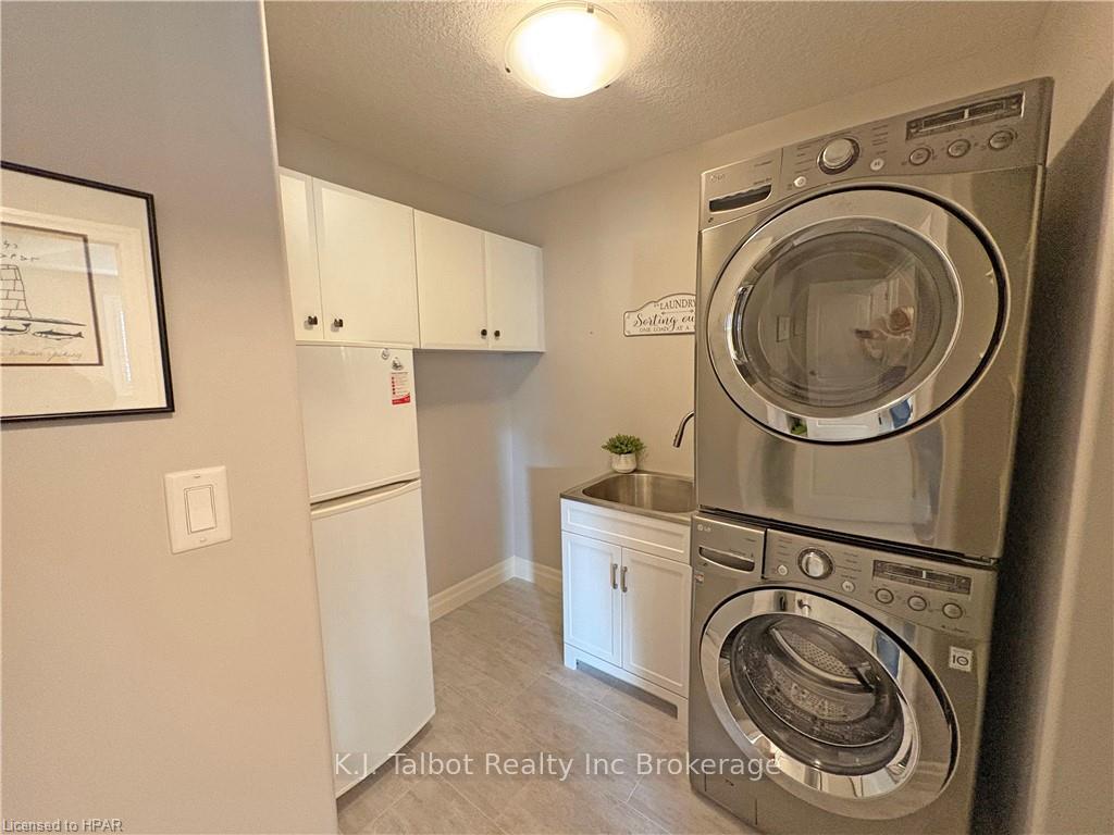 Photo 20 of Unit 18, 12 Fairhaven Lane, Goderich, Goderich (Town) — HOMEH