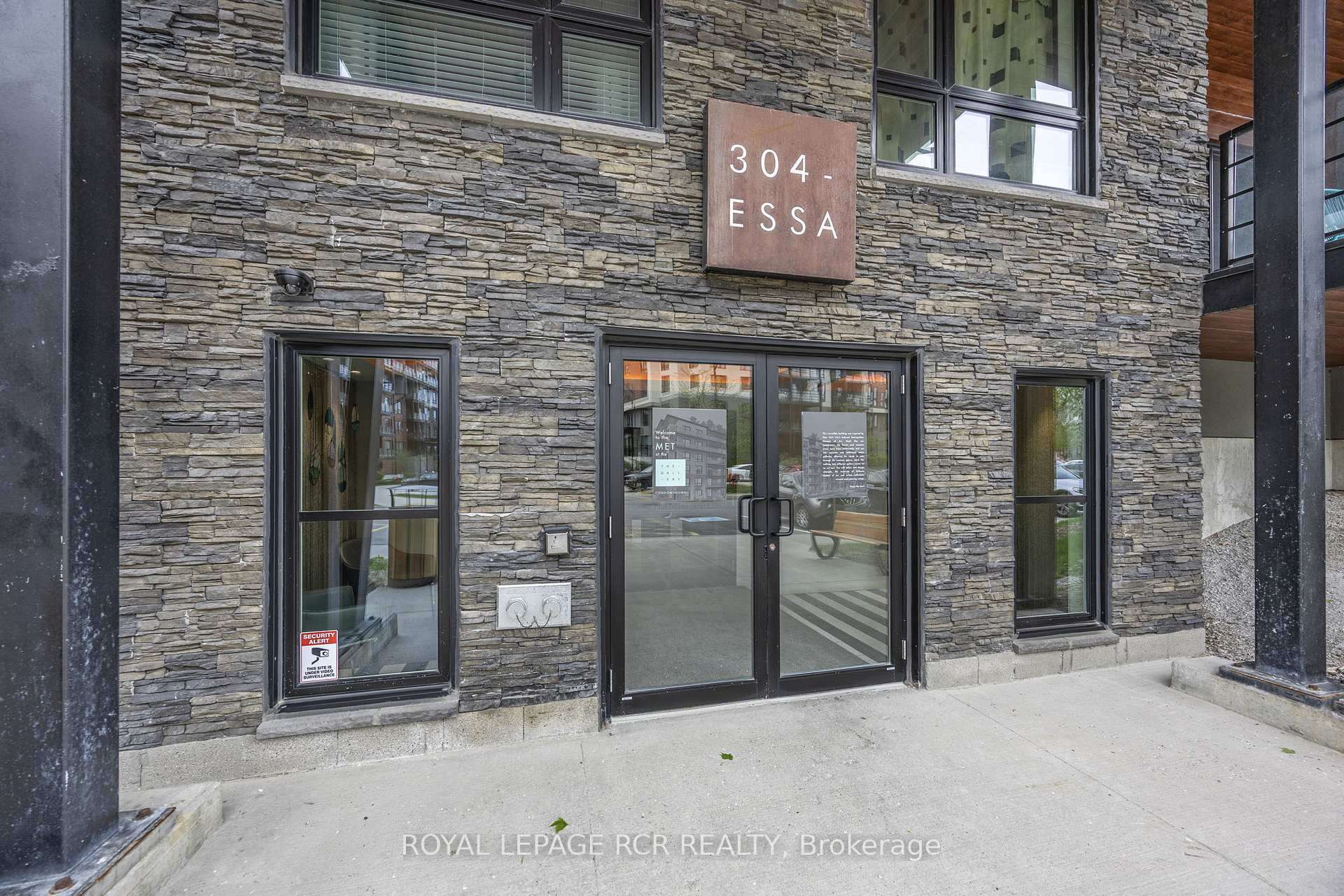 Photo 5 of Unit 203, 304 Essa Road, Barrie, 400 West — HOMEH
