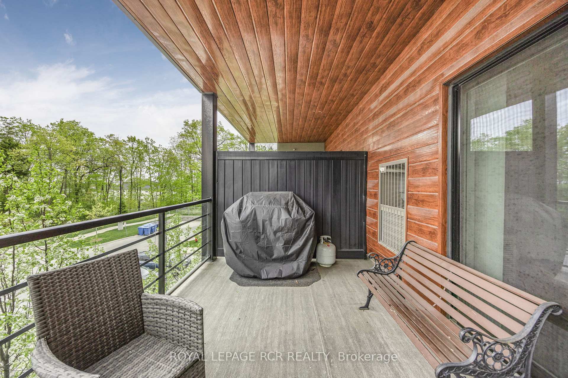 Photo 24 of Unit 203, 304 Essa Road, Barrie, 400 West — HOMEH