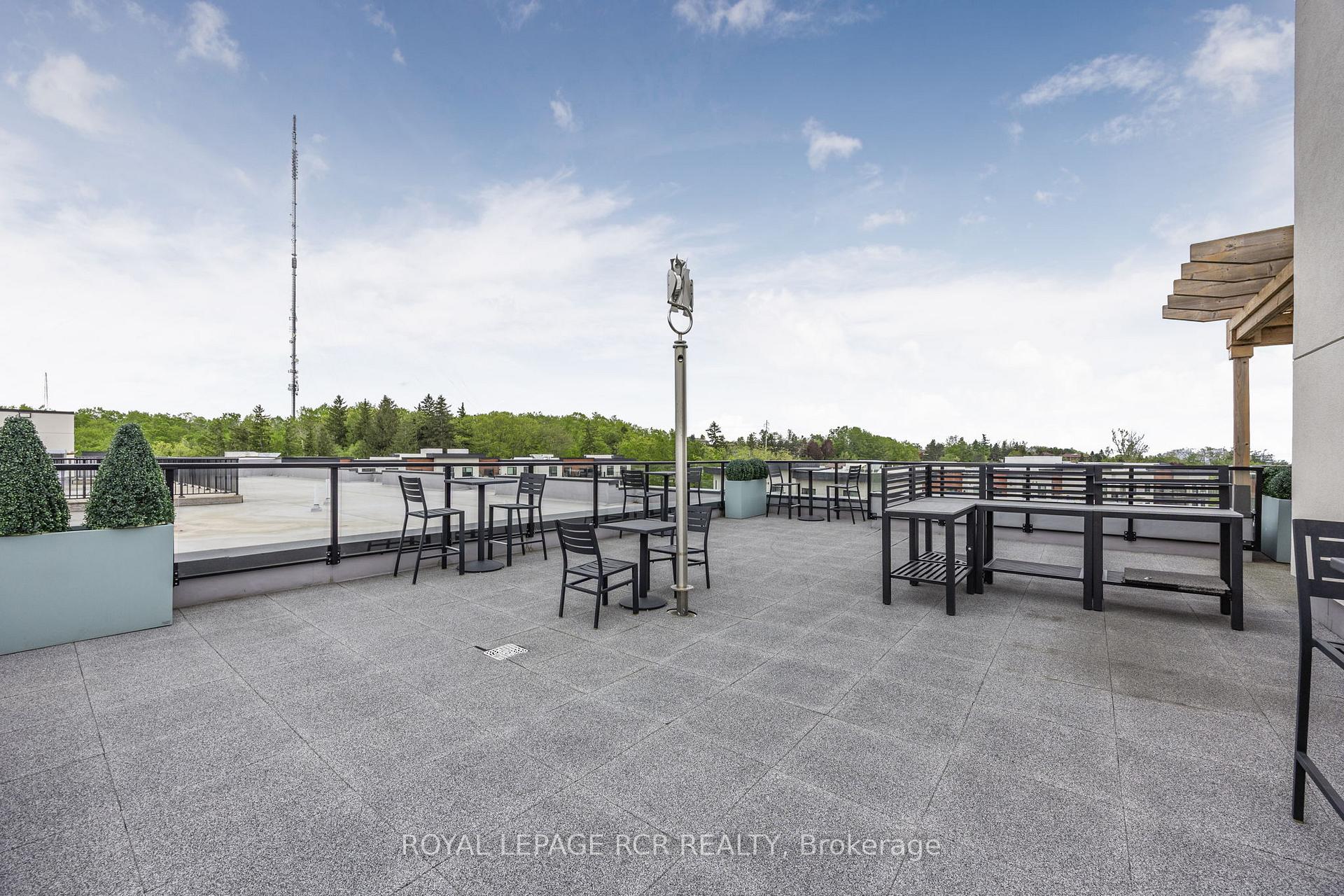 Photo 40 of Unit 203, 304 Essa Road, Barrie, 400 West — HOMEH