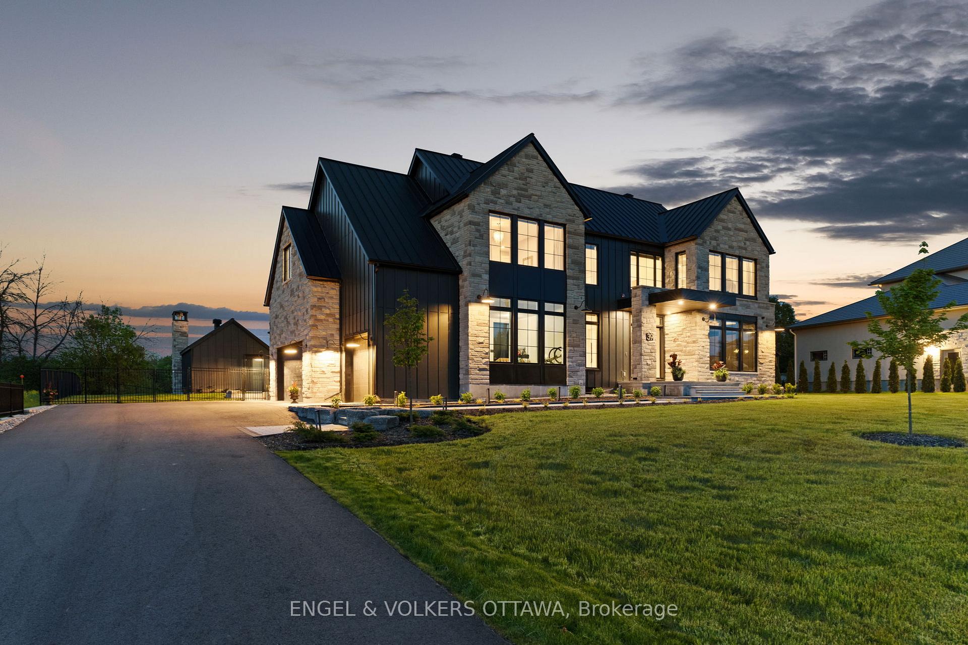 Photo 1 of 39 Winding Way, Ottawa, Barrhaven East — HOMEH