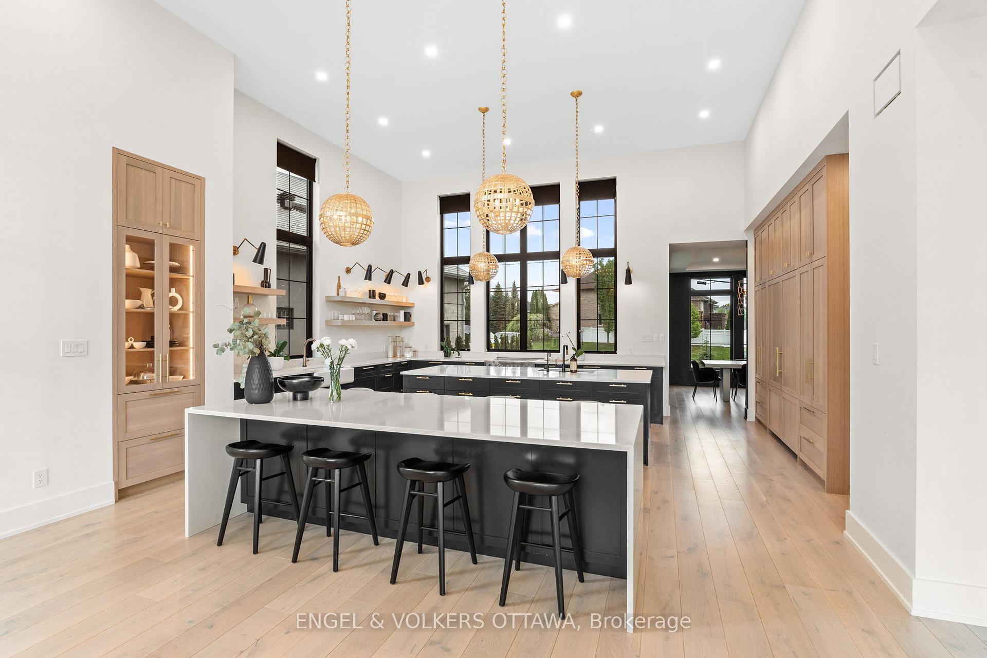 Photo 8 of 39 Winding Way, Ottawa, Barrhaven East — HOMEH
