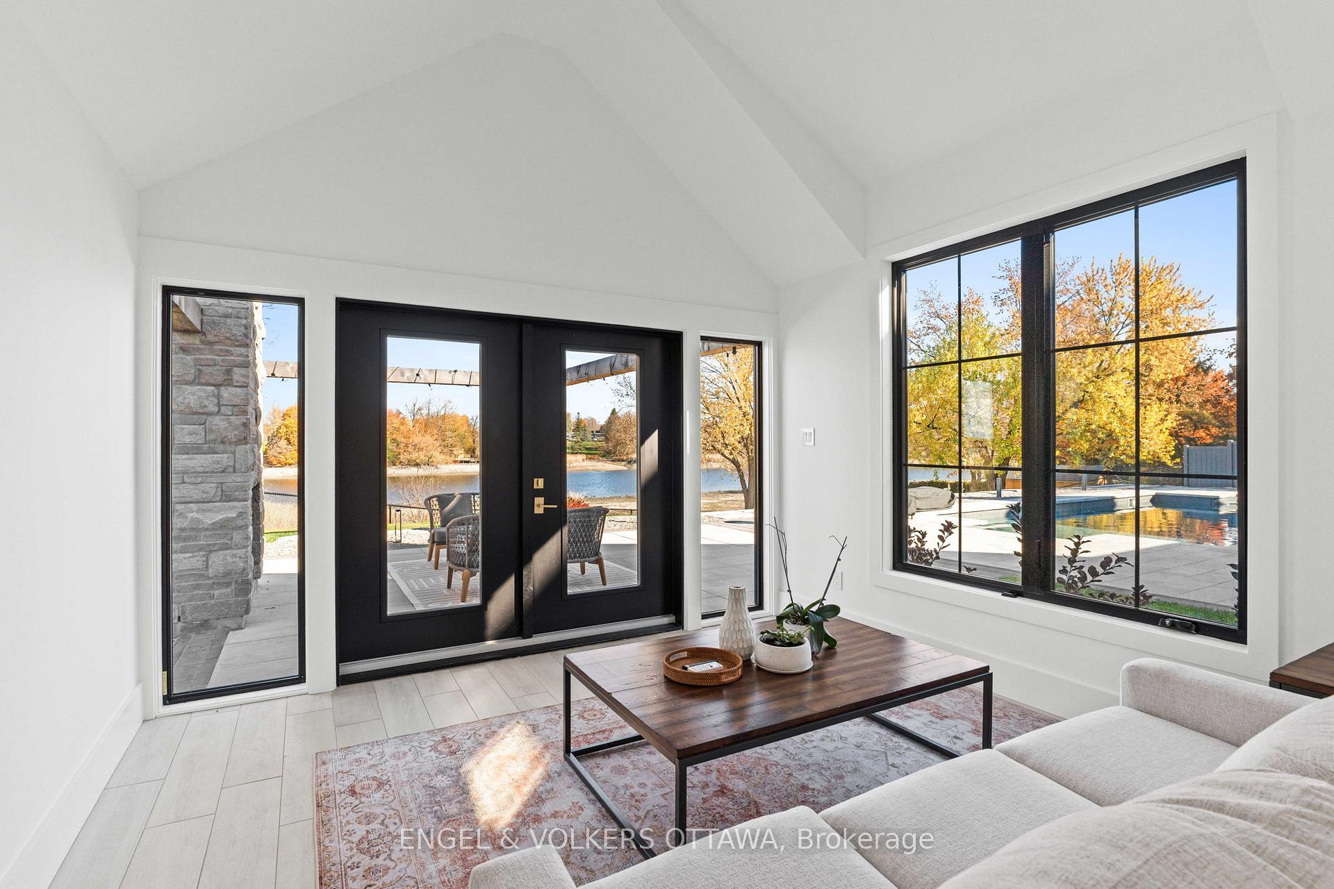 Photo 40 of 39 Winding Way, Ottawa, Barrhaven East — HOMEH
