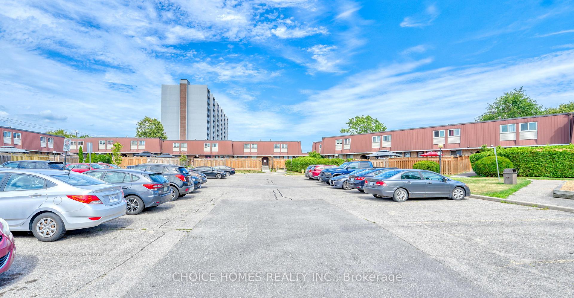 Photo 3 of Unit 75, 1333 Mary Street N, Oshawa, Centennial — HOMEH