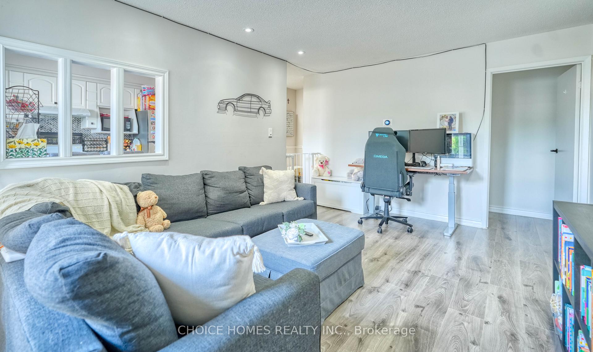 Photo 16 of Unit 75, 1333 Mary Street N, Oshawa, Centennial — HOMEH