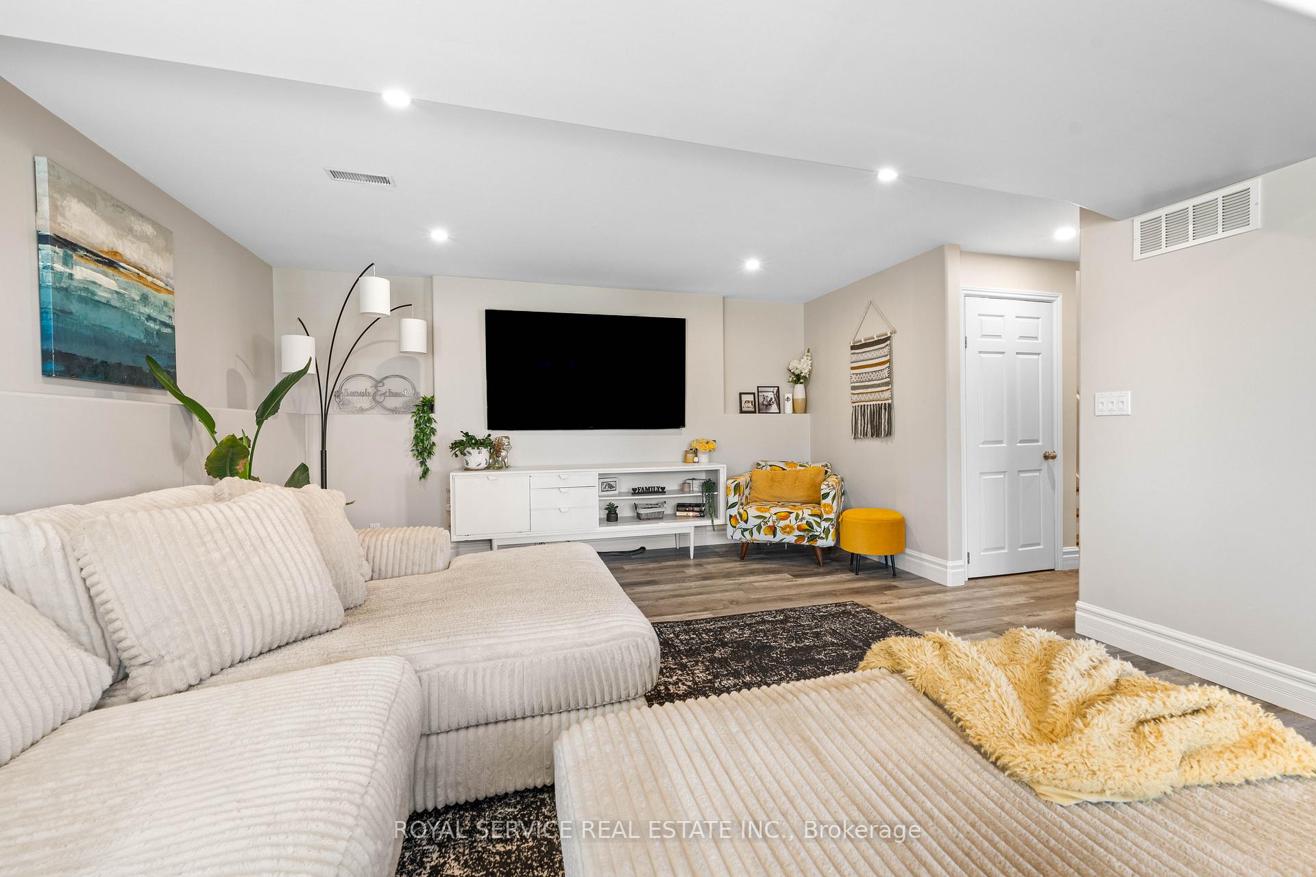 Photo 11 of 344 Richmond Street, Brighton, Rural Brighton — HOMEH