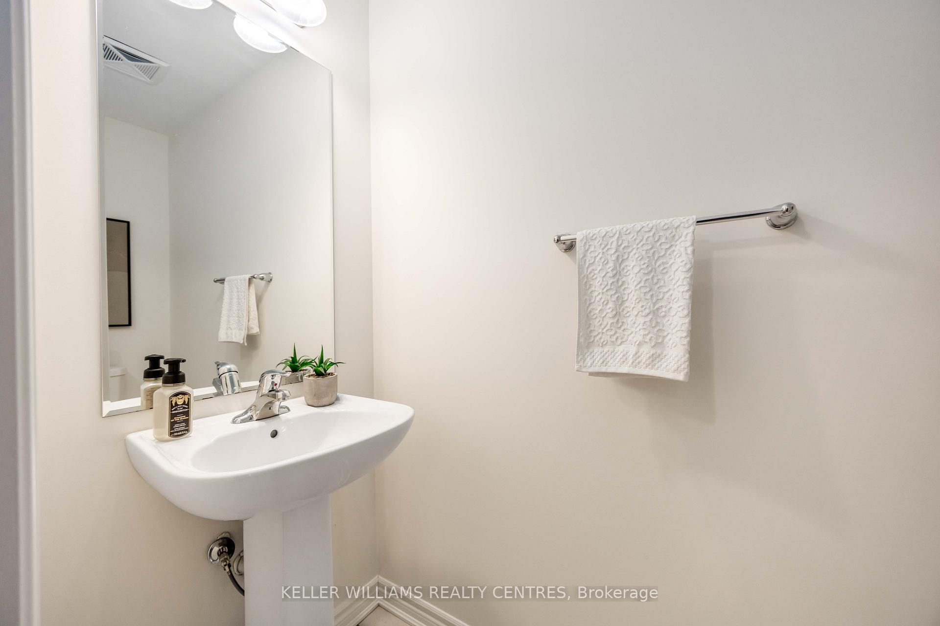 Photo 14 of Unit 621, 1034 Reflection Place, Pickering, Rural Pickering — HOMEH