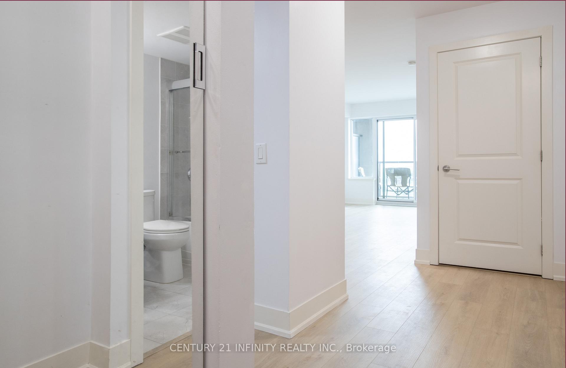 Photo 4 of Unit 1006, 1215 Bayly Street, Pickering, Bay Ridges — HOMEH