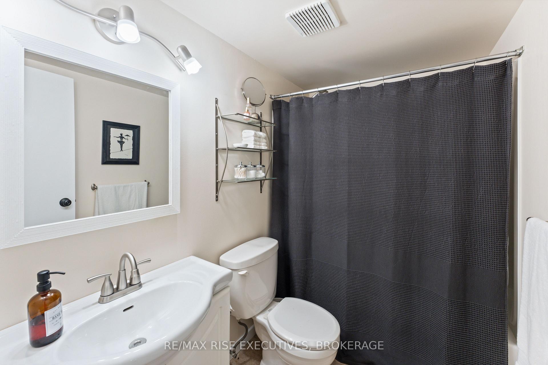 Photo 27 of Unit 406, 566 Armstrong Road, Kingston, East Gardiners Rd — HOMEH
