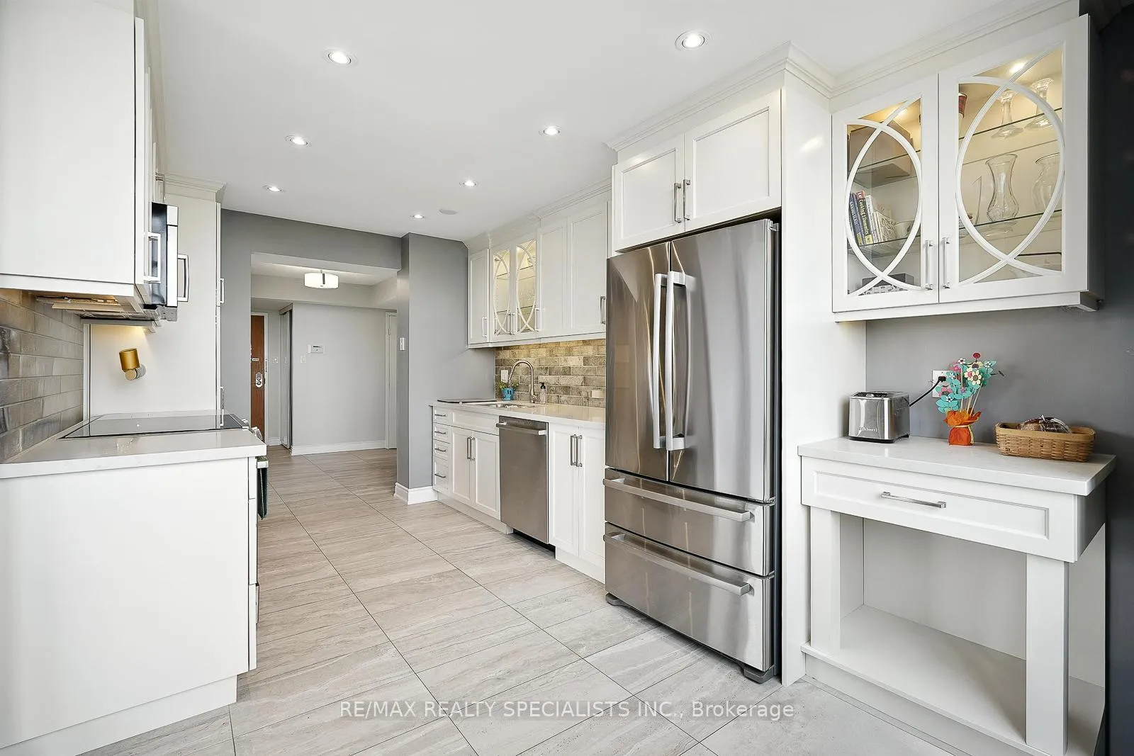 Photo 31 of Unit 1203, 310 Mill Street, Brampton, Brampton South — HOMEH