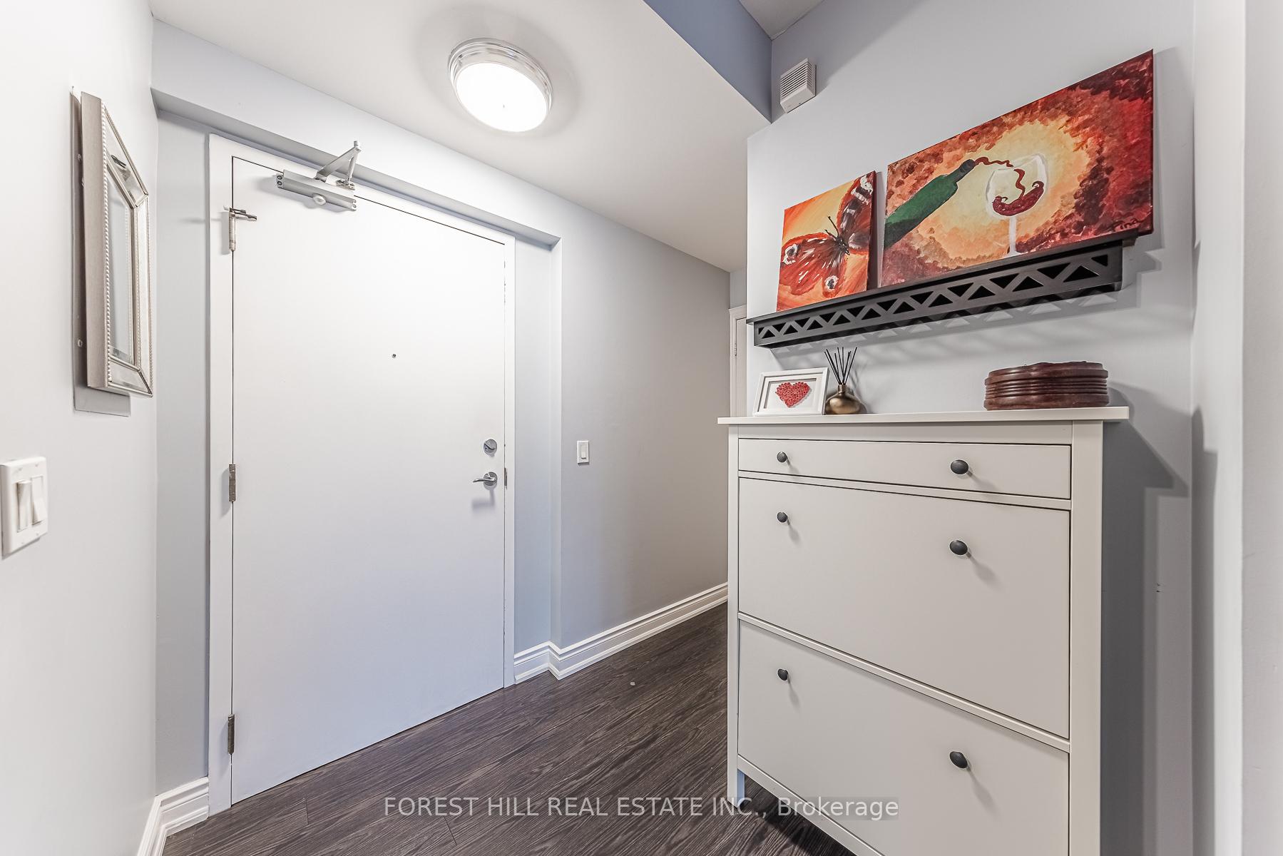 Photo 5 of Unit 113, 8201 Islington Avenue, Vaughan, Islington Woods — HOMEH