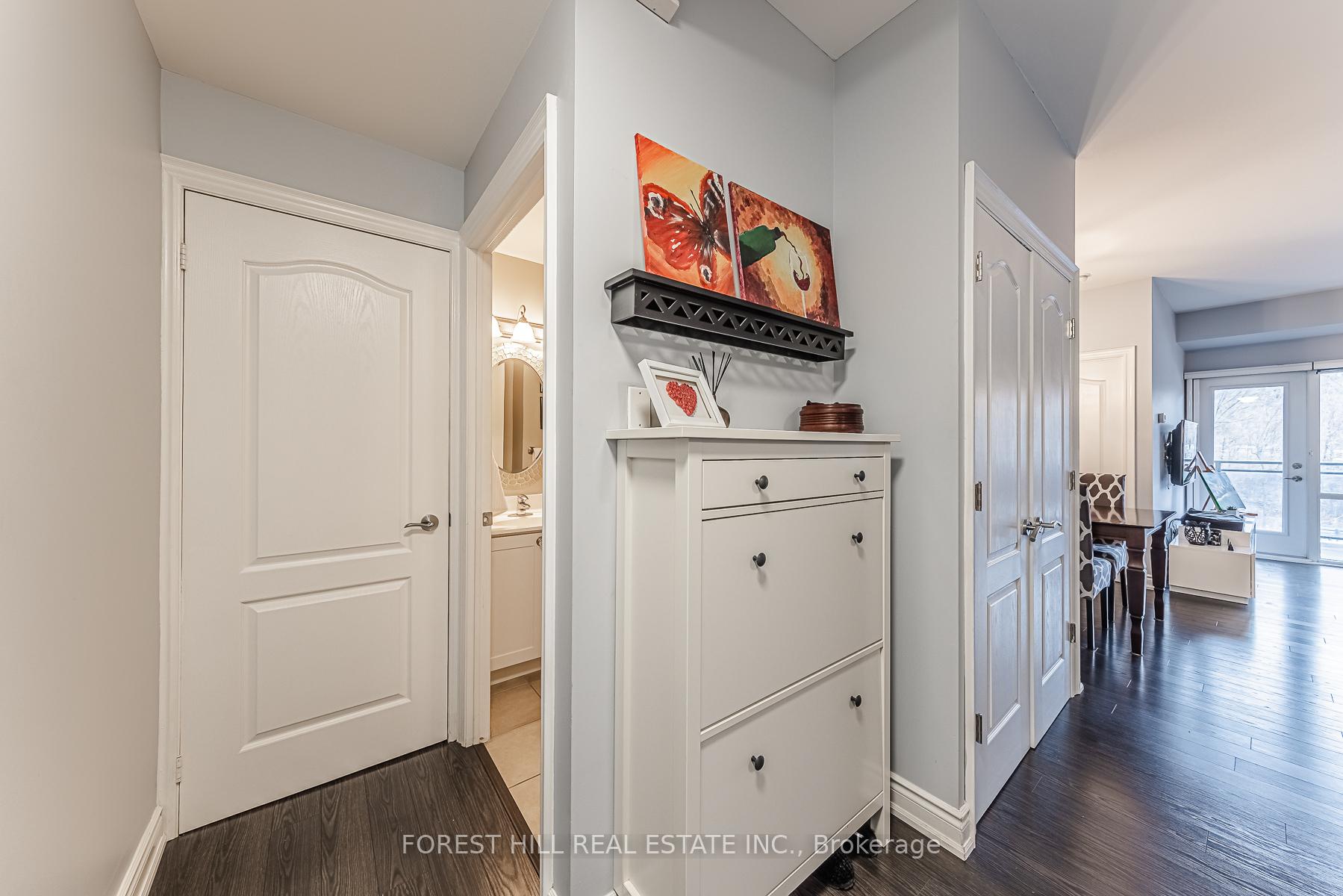Photo 6 of Unit 113, 8201 Islington Avenue, Vaughan, Islington Woods — HOMEH