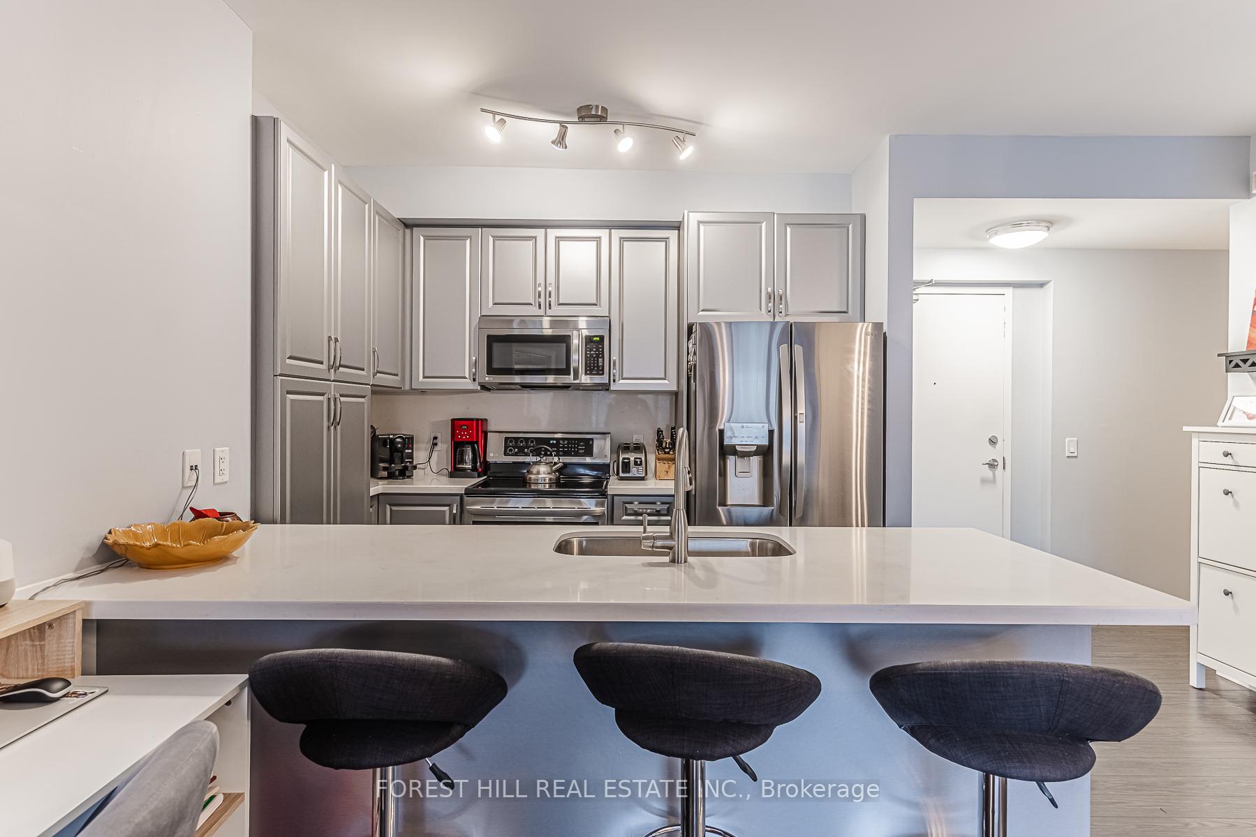 Photo 10 of Unit 113, 8201 Islington Avenue, Vaughan, Islington Woods — HOMEH