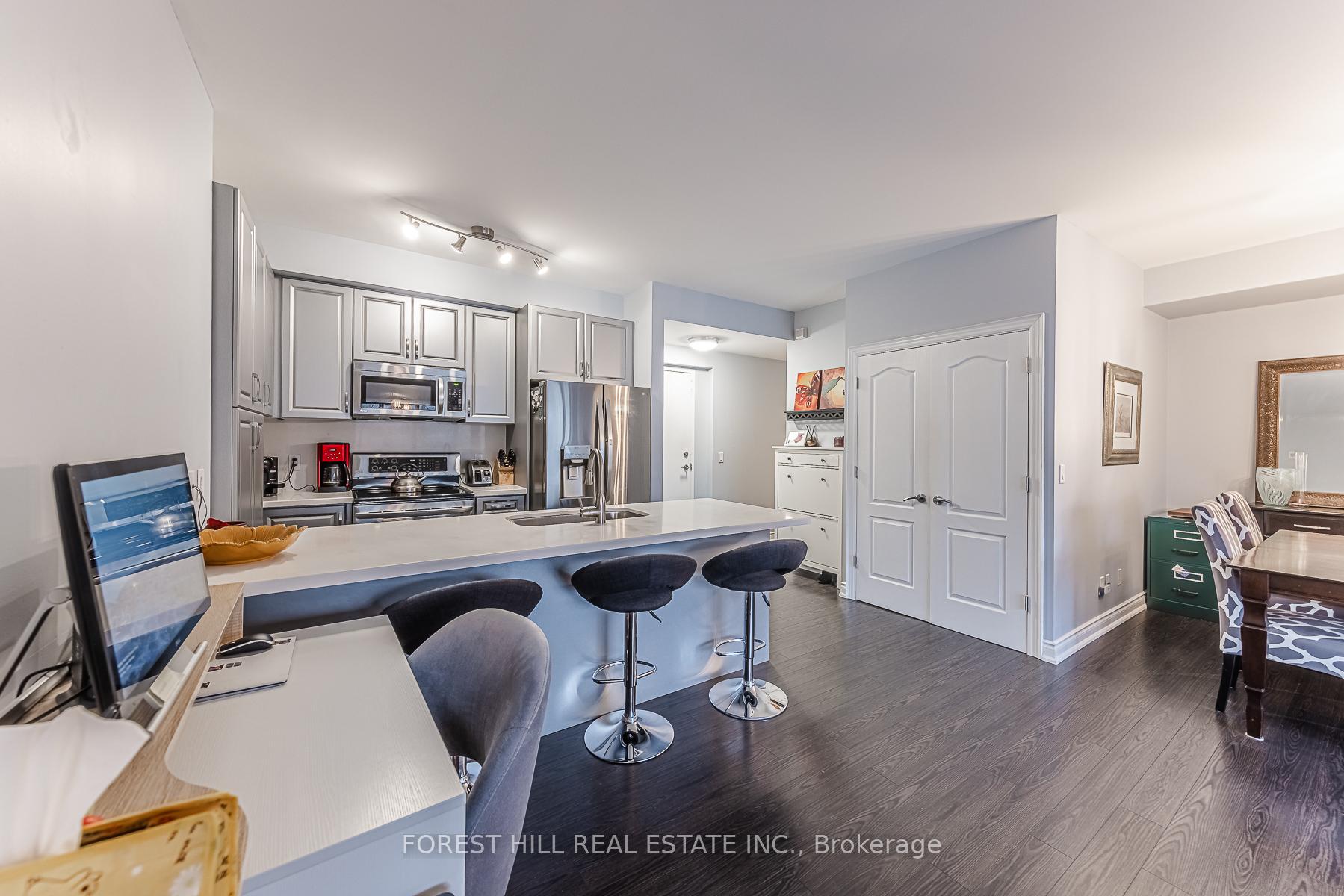 Photo 11 of Unit 113, 8201 Islington Avenue, Vaughan, Islington Woods — HOMEH
