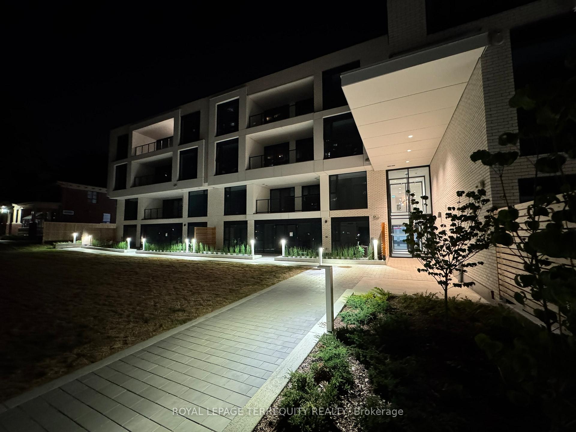 Front of Unit 301, 200 Keewatin Avenue