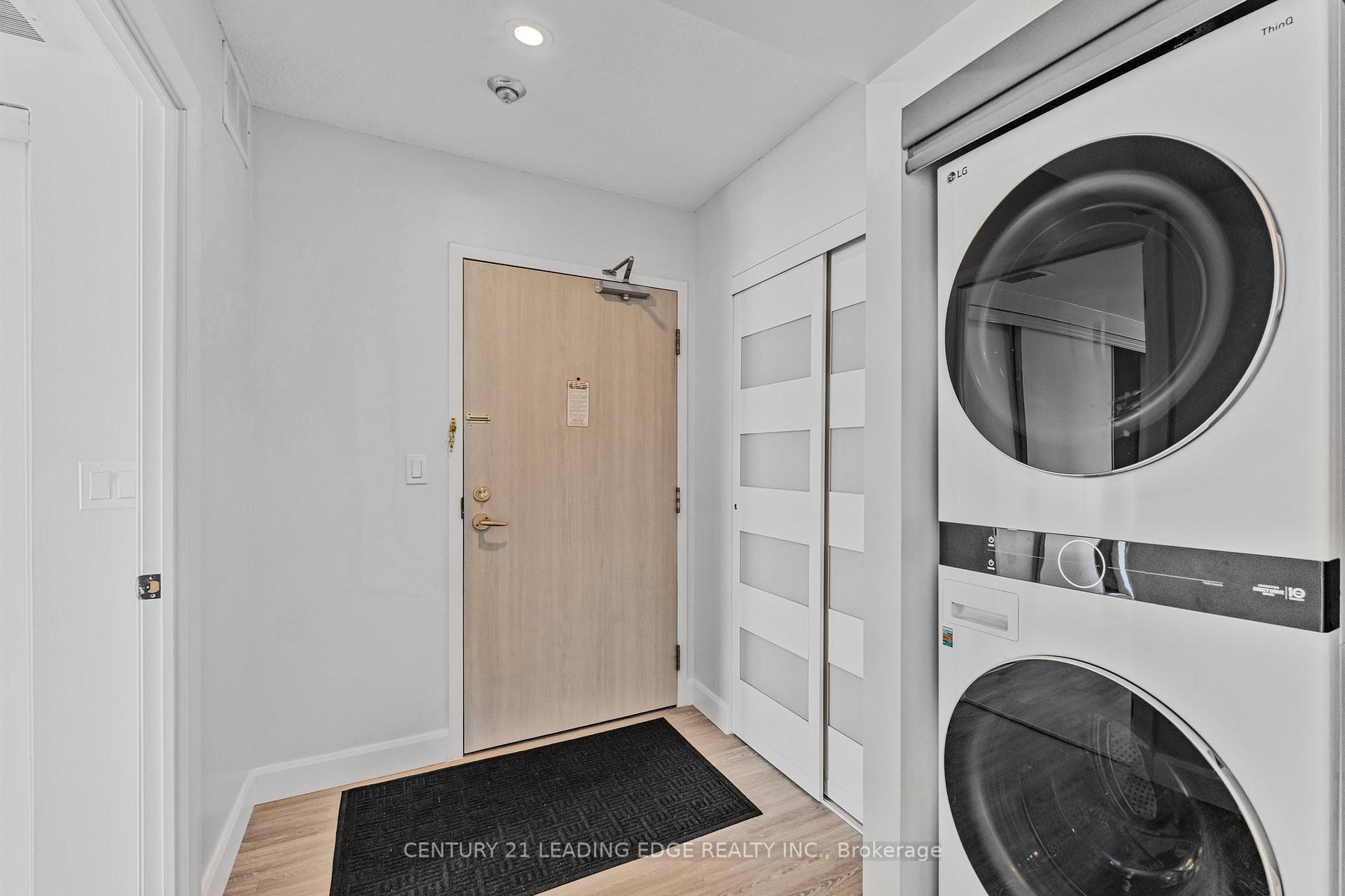 Photo 6 of Unit 1102, 150 Dunlop Street E, Barrie, City Centre — HOMEH