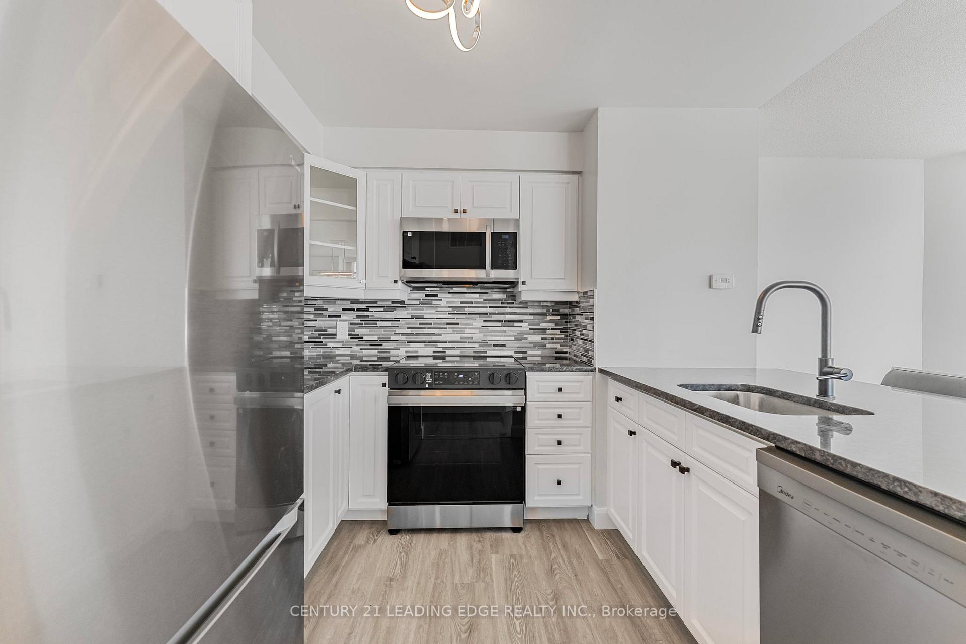 Photo 16 of Unit 1102, 150 Dunlop Street E, Barrie, City Centre — HOMEH