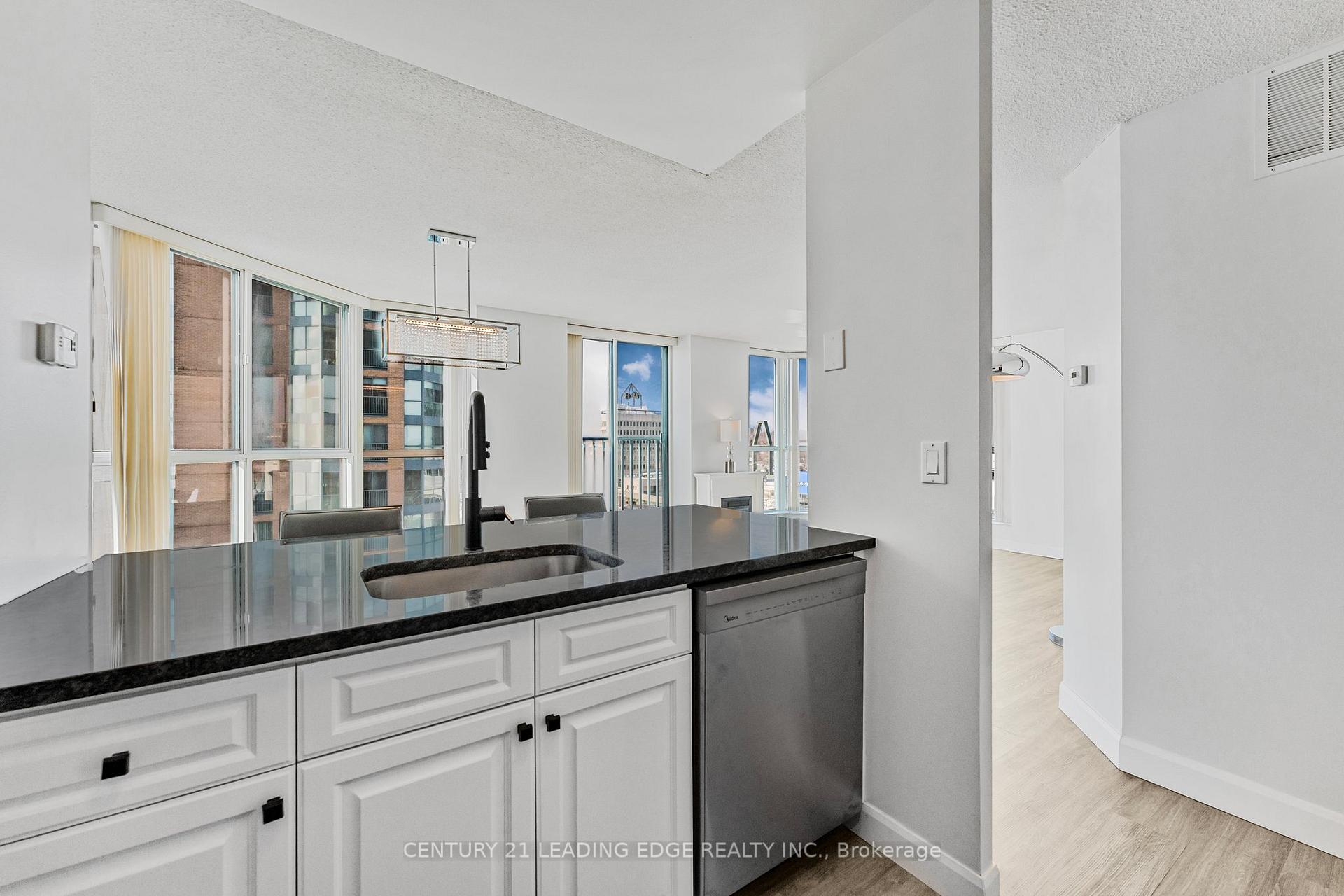 Photo 18 of Unit 1102, 150 Dunlop Street E, Barrie, City Centre — HOMEH