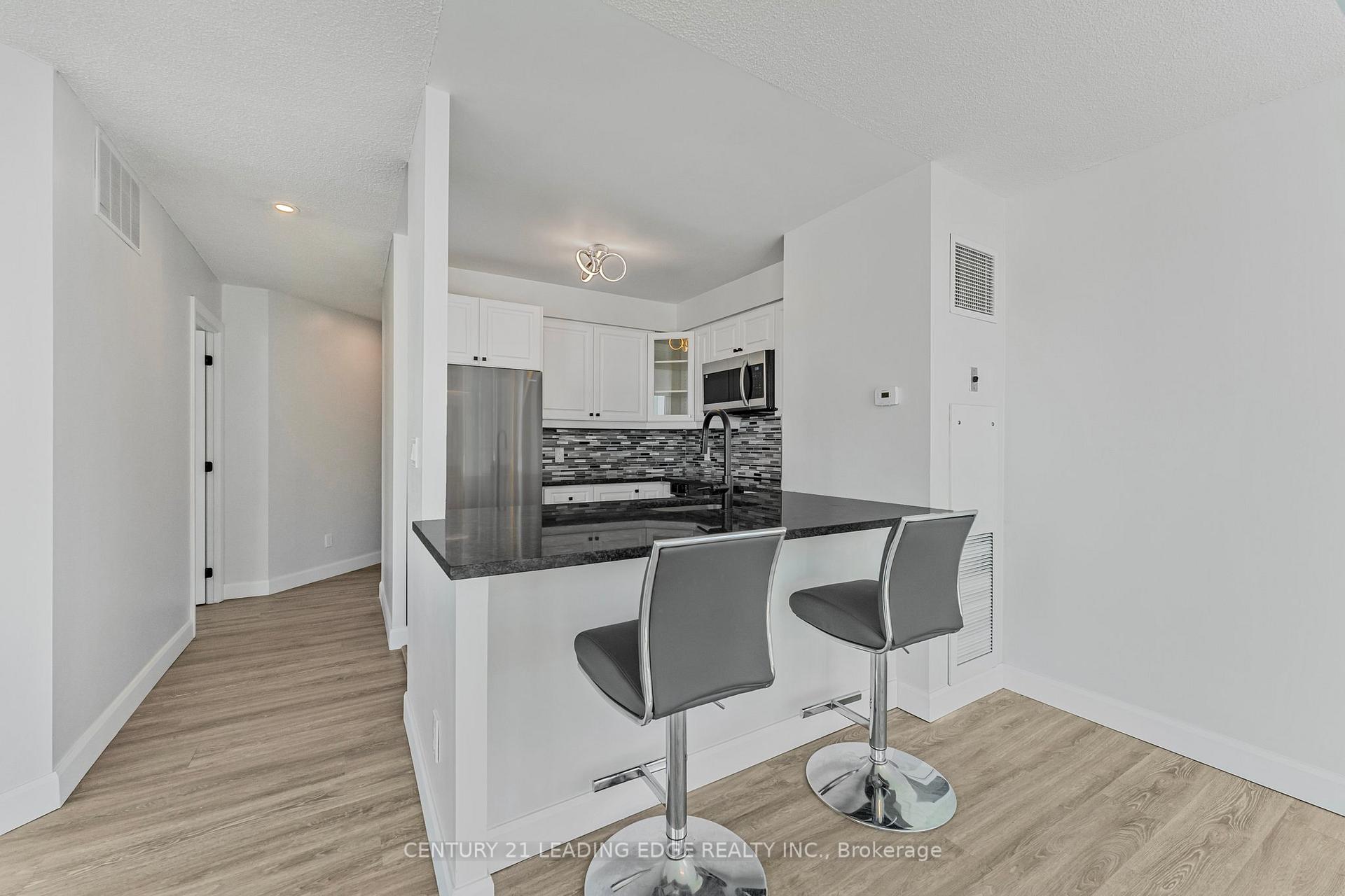 Photo 19 of Unit 1102, 150 Dunlop Street E, Barrie, City Centre — HOMEH