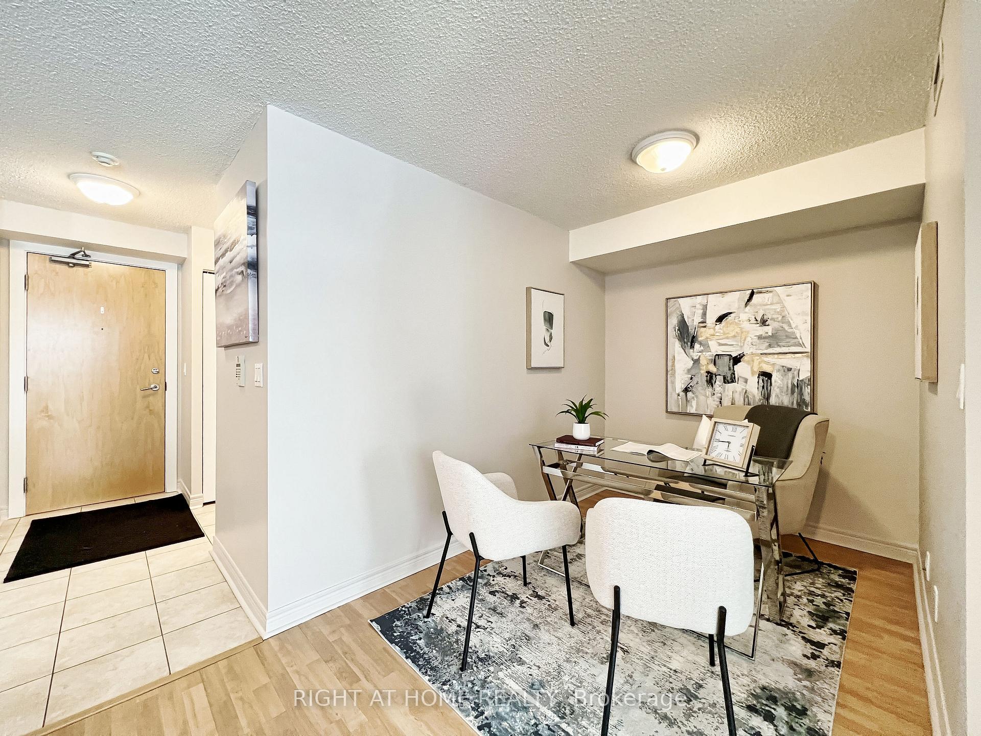 Photo 25 of Unit 502, 212 Eglinton Avenue E, Toronto, Mount Pleasant West — HOMEH