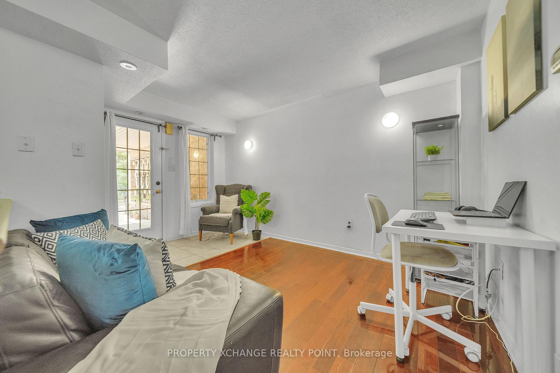 Photo 3 of Unit 38, 42 Pinery Trail, Scarborough, Malvern — HOMEH