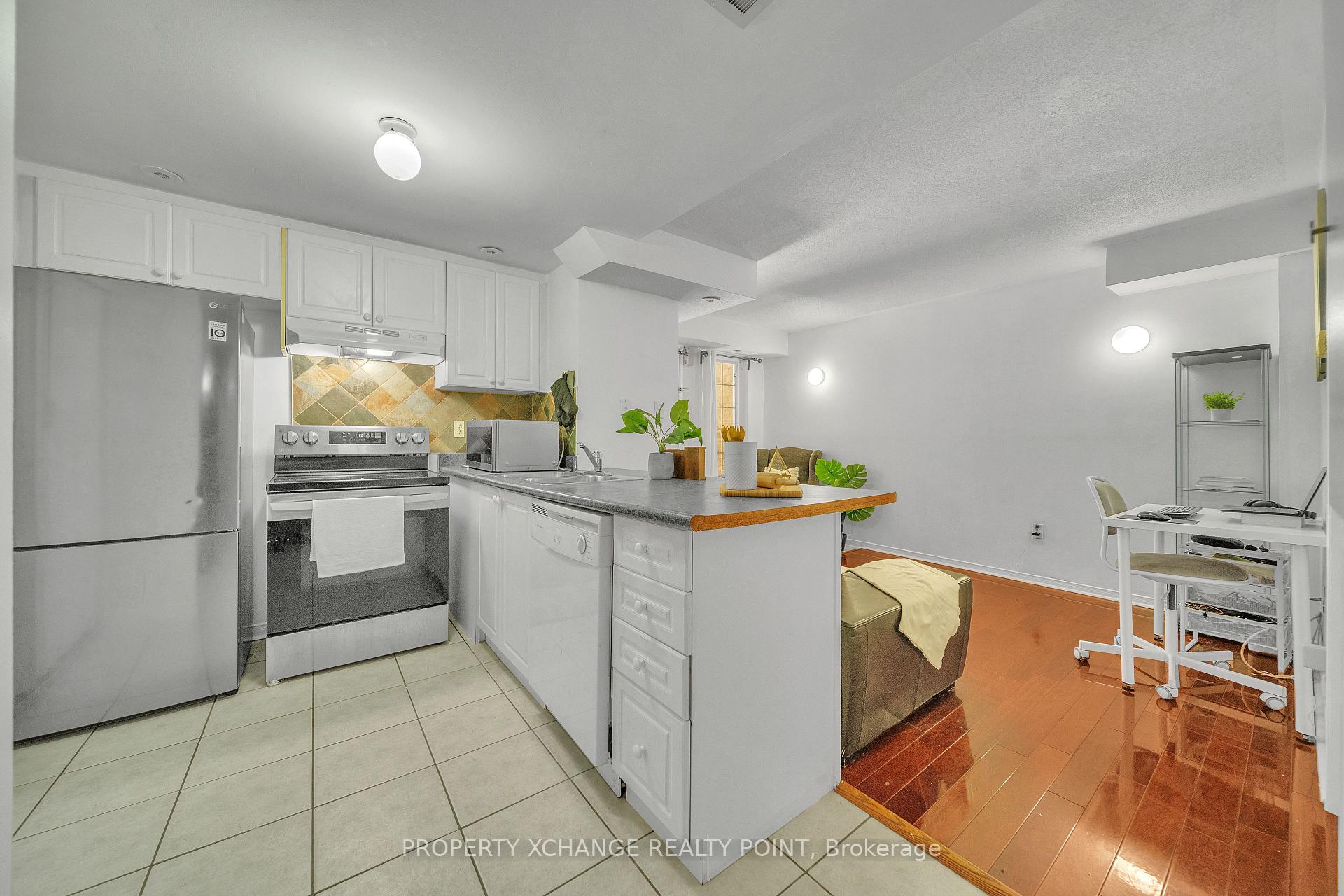 Photo 10 of Unit 38, 42 Pinery Trail, Scarborough, Malvern — HOMEH