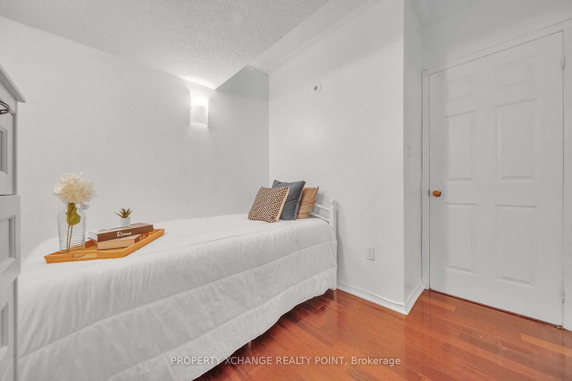 Photo 22 of Unit 38, 42 Pinery Trail, Scarborough, Malvern — HOMEH