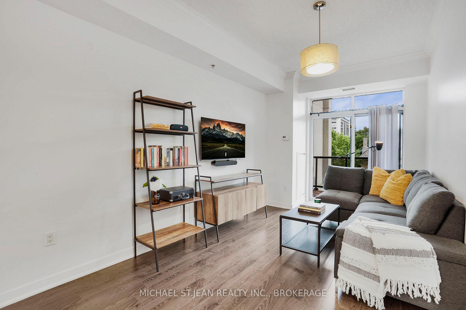 Photo 8 of Unit 304, 90 Charlton Avenue W, Hamilton, Durand — HOMEH