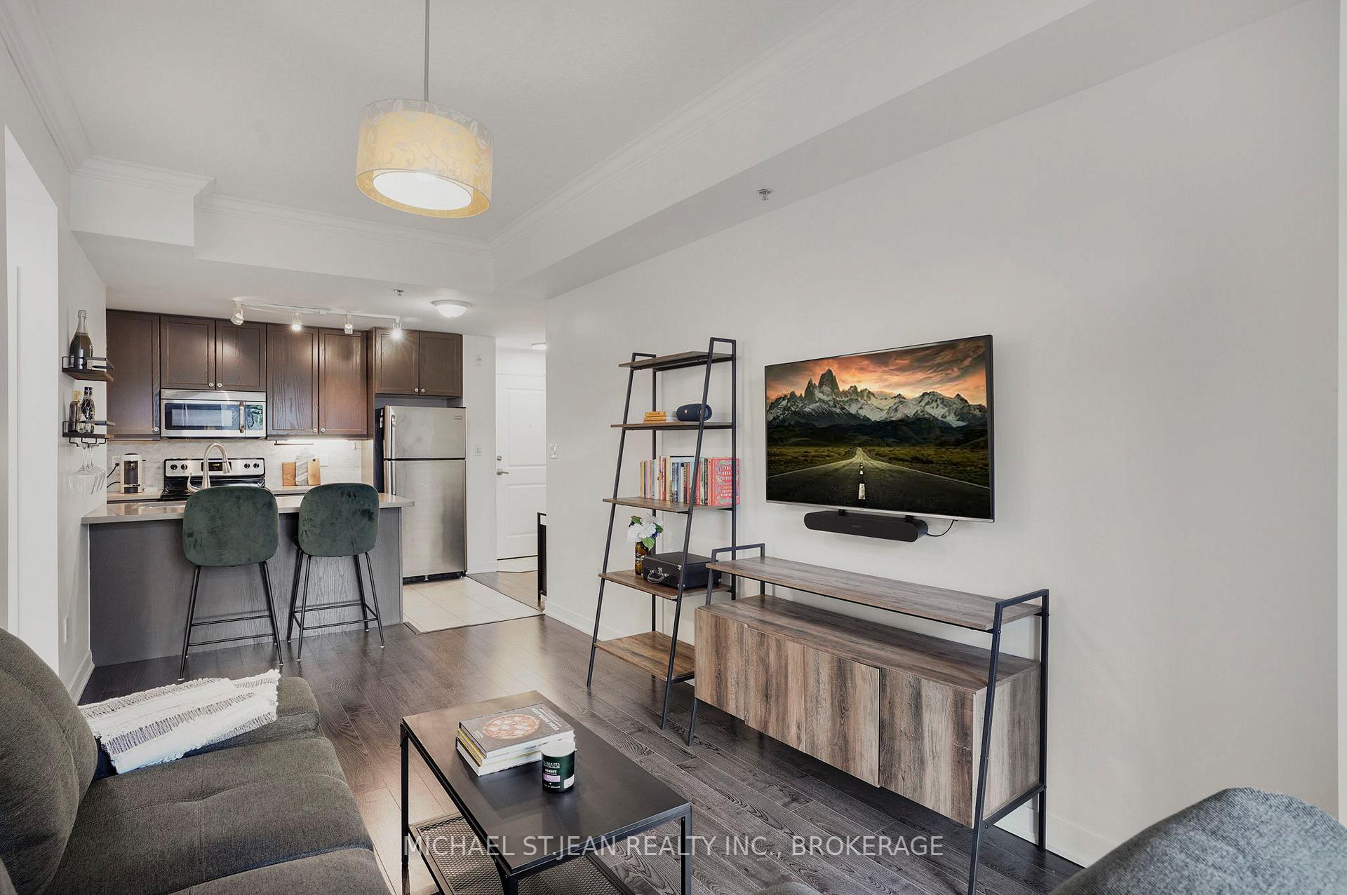 Photo 9 of Unit 304, 90 Charlton Avenue W, Hamilton, Durand — HOMEH