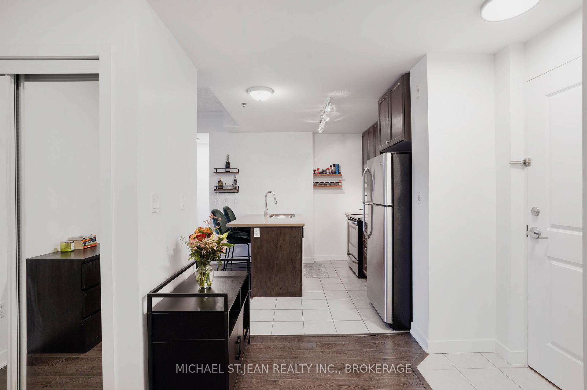 Photo 12 of Unit 304, 90 Charlton Avenue W, Hamilton, Durand — HOMEH