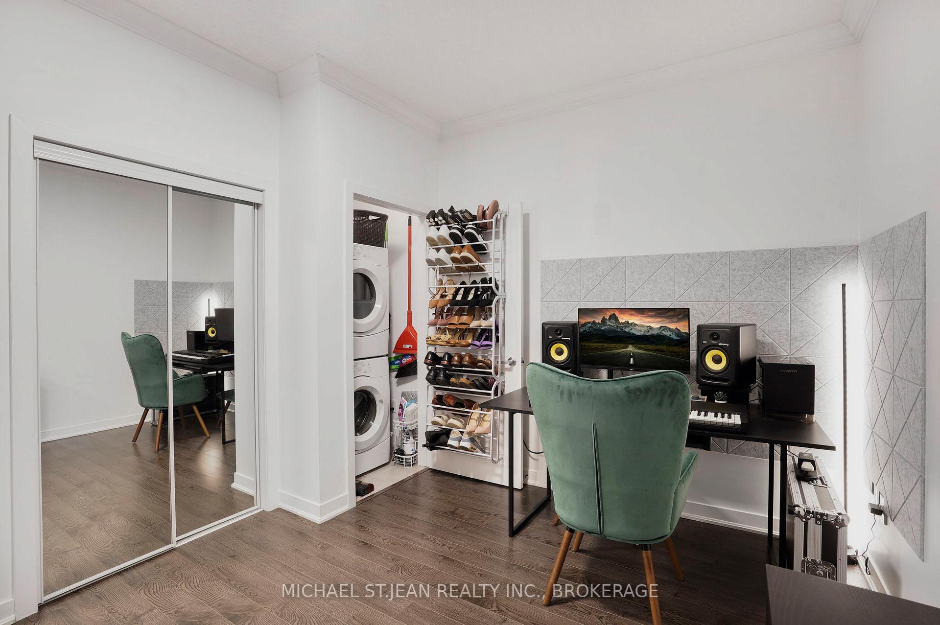 Photo 15 of Unit 304, 90 Charlton Avenue W, Hamilton, Durand — HOMEH