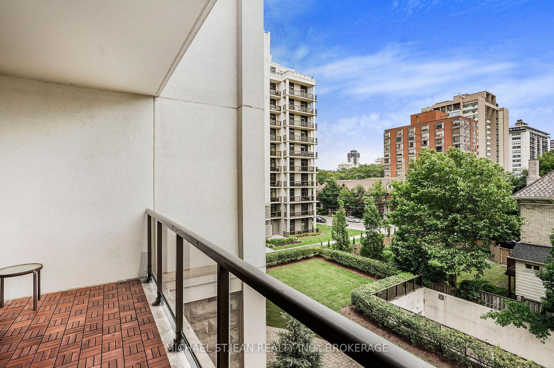 Photo 22 of Unit 304, 90 Charlton Avenue W, Hamilton, Durand — HOMEH