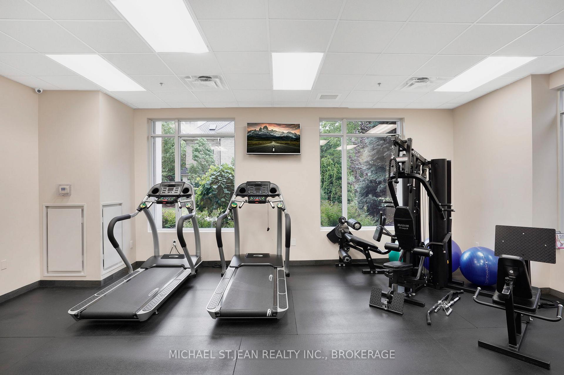 Photo 34 of Unit 304, 90 Charlton Avenue W, Hamilton, Durand — HOMEH