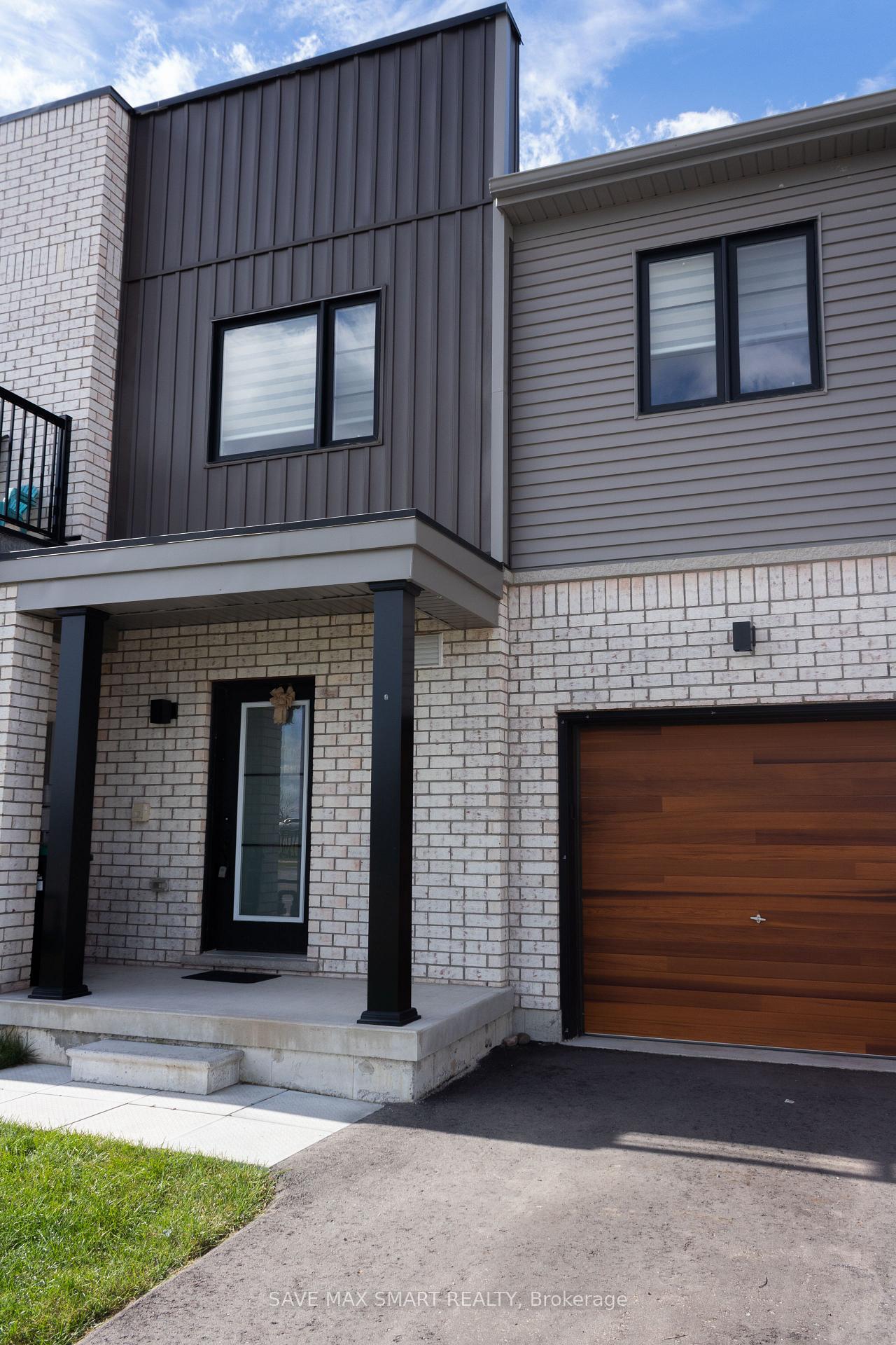 Photo 3 of 232 Prince William Way, Barrie, Rural Barrie Southeast — HOMEH