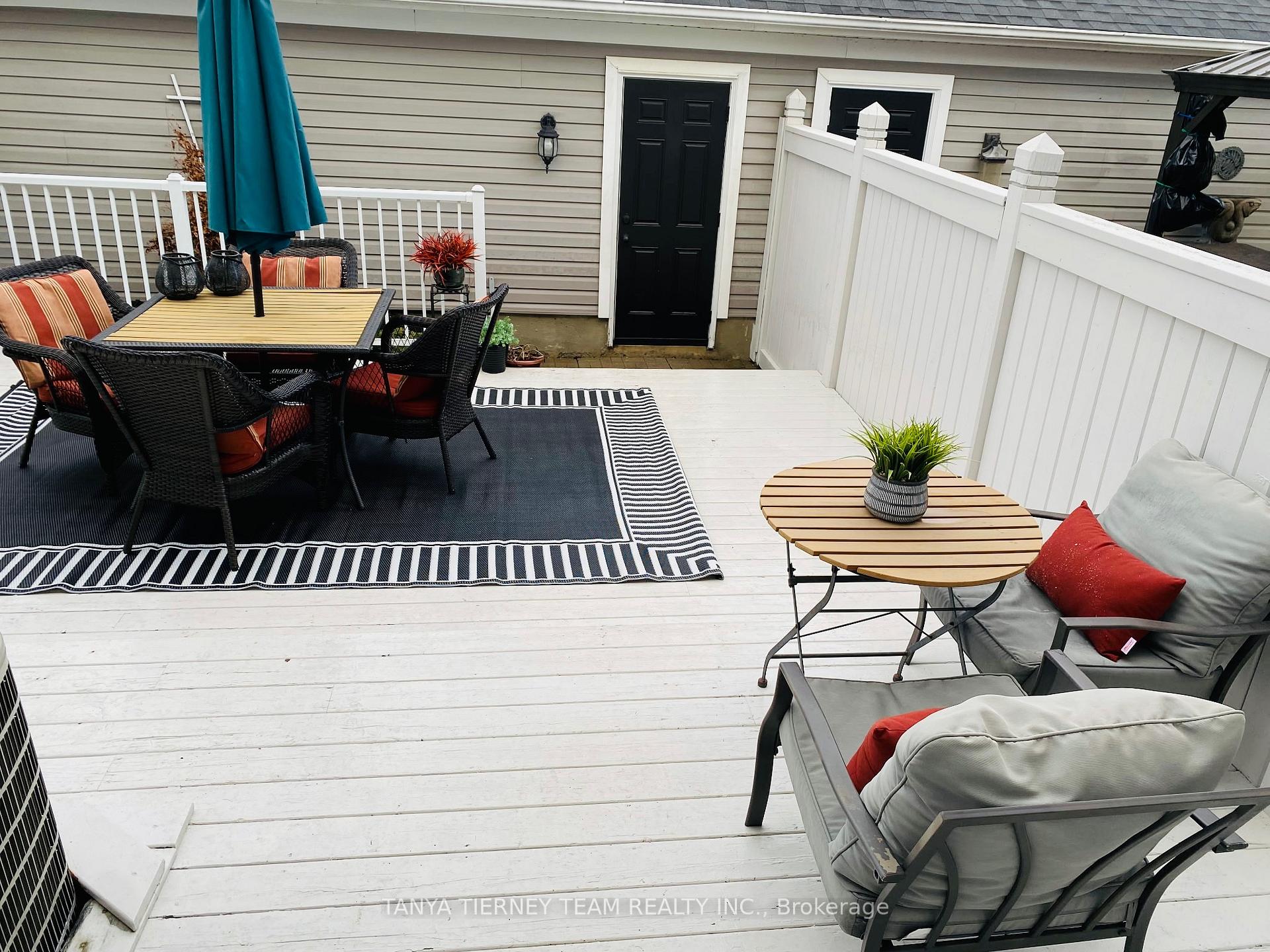 Photo 32 of 3 Croxall Boulevard, Whitby, Brooklin — HOMEH
