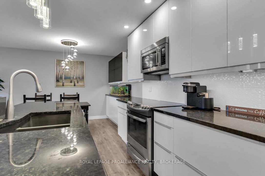 Photo 18 of Unit 412, 334 Queen Mary Road, Kingston, West of Sir John A. Blvd — HOMEH