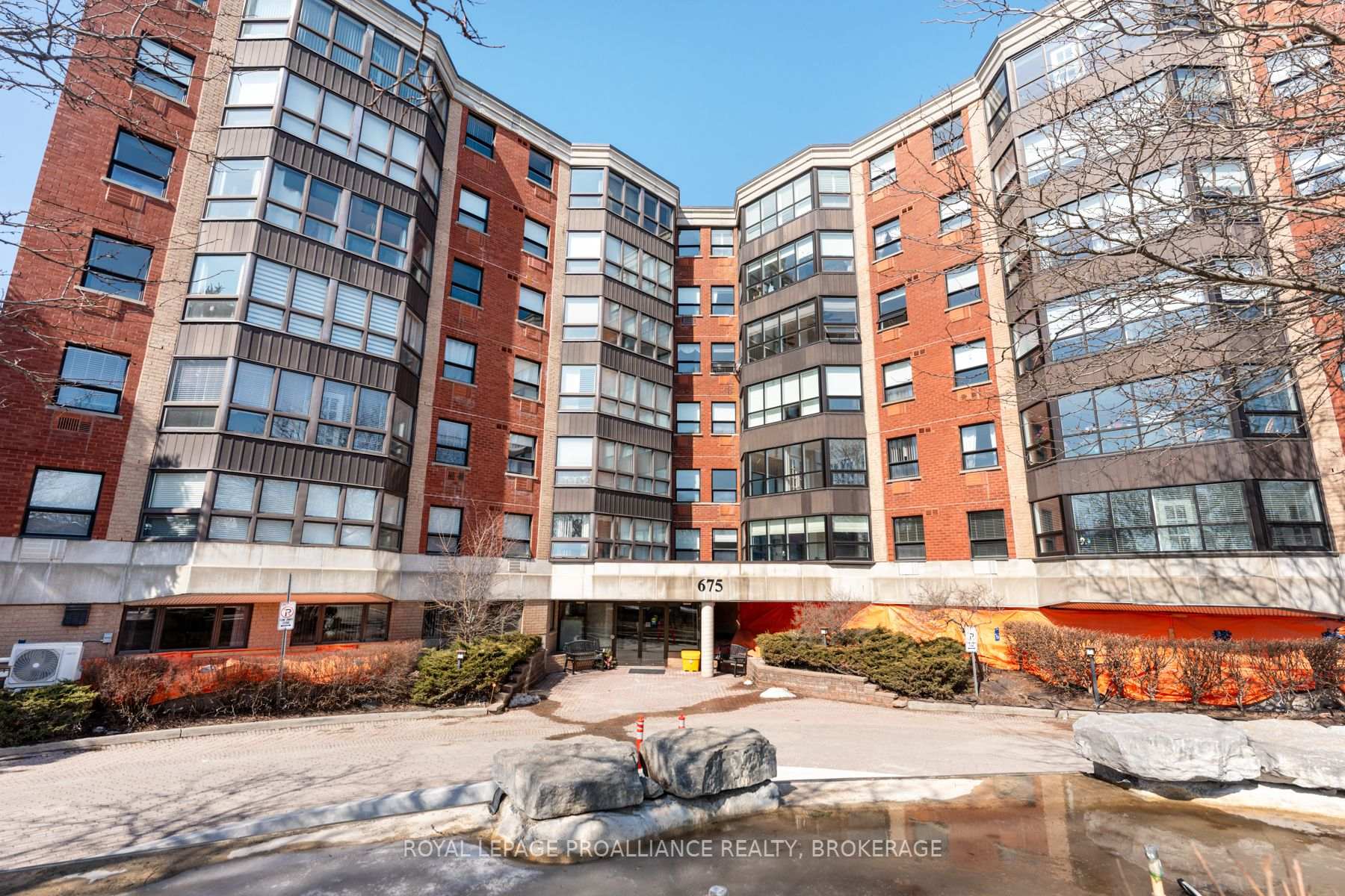 Photo 1 of Unit 510, 675 Davis Drive, Kingston, East Gardiners Rd — HOMEH