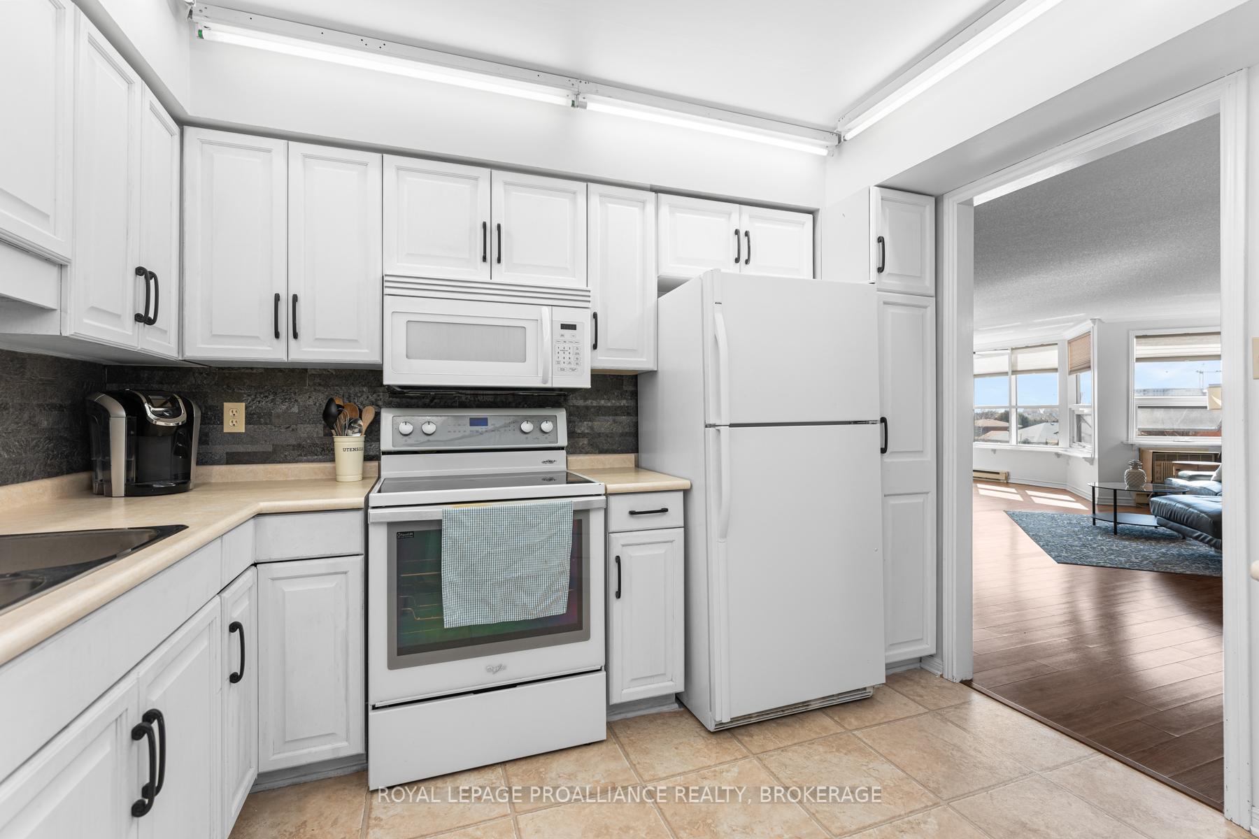 Photo 9 of Unit 510, 675 Davis Drive, Kingston, East Gardiners Rd — HOMEH