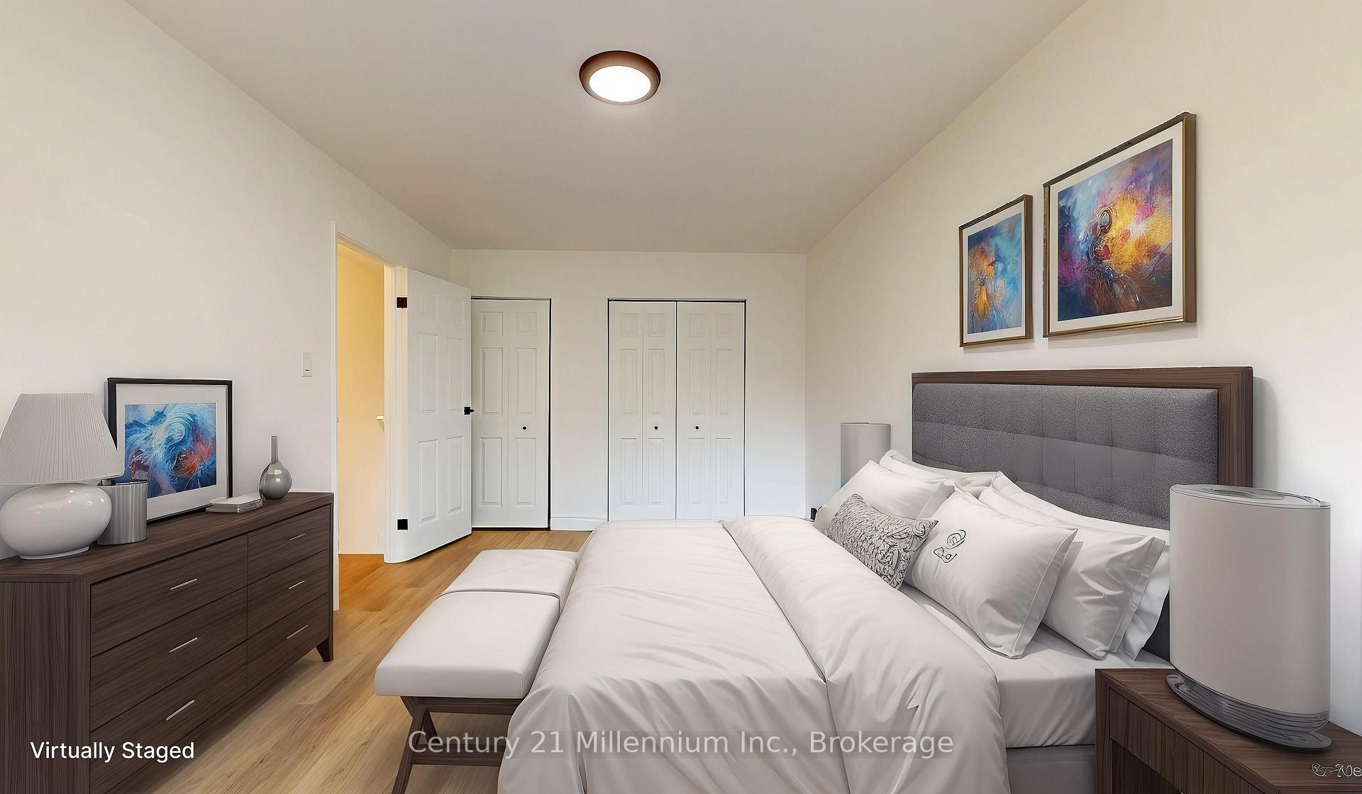 Photo 12 of 558 Spruce Street, Collingwood — HOMEH