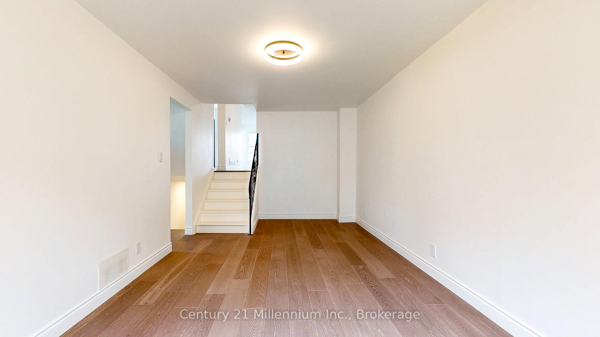 Photo 21 of 558 Spruce Street, Collingwood — HOMEH