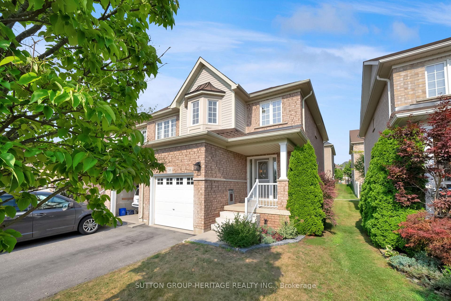 Photo 1 of Unit 38, 460 Woodmount Drive, Oshawa, Samac — HOMEH