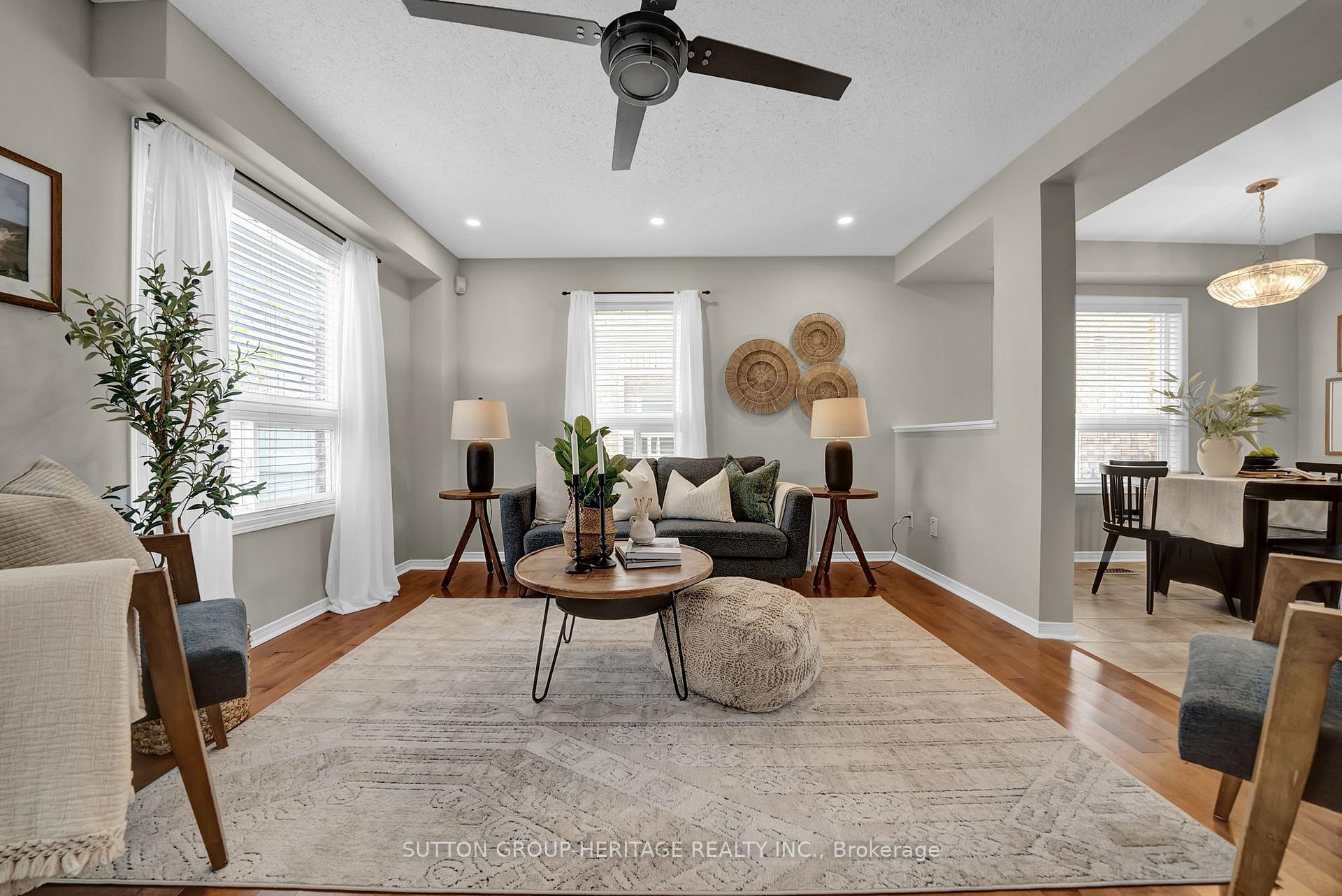 Photo 11 of Unit 38, 460 Woodmount Drive, Oshawa, Samac — HOMEH