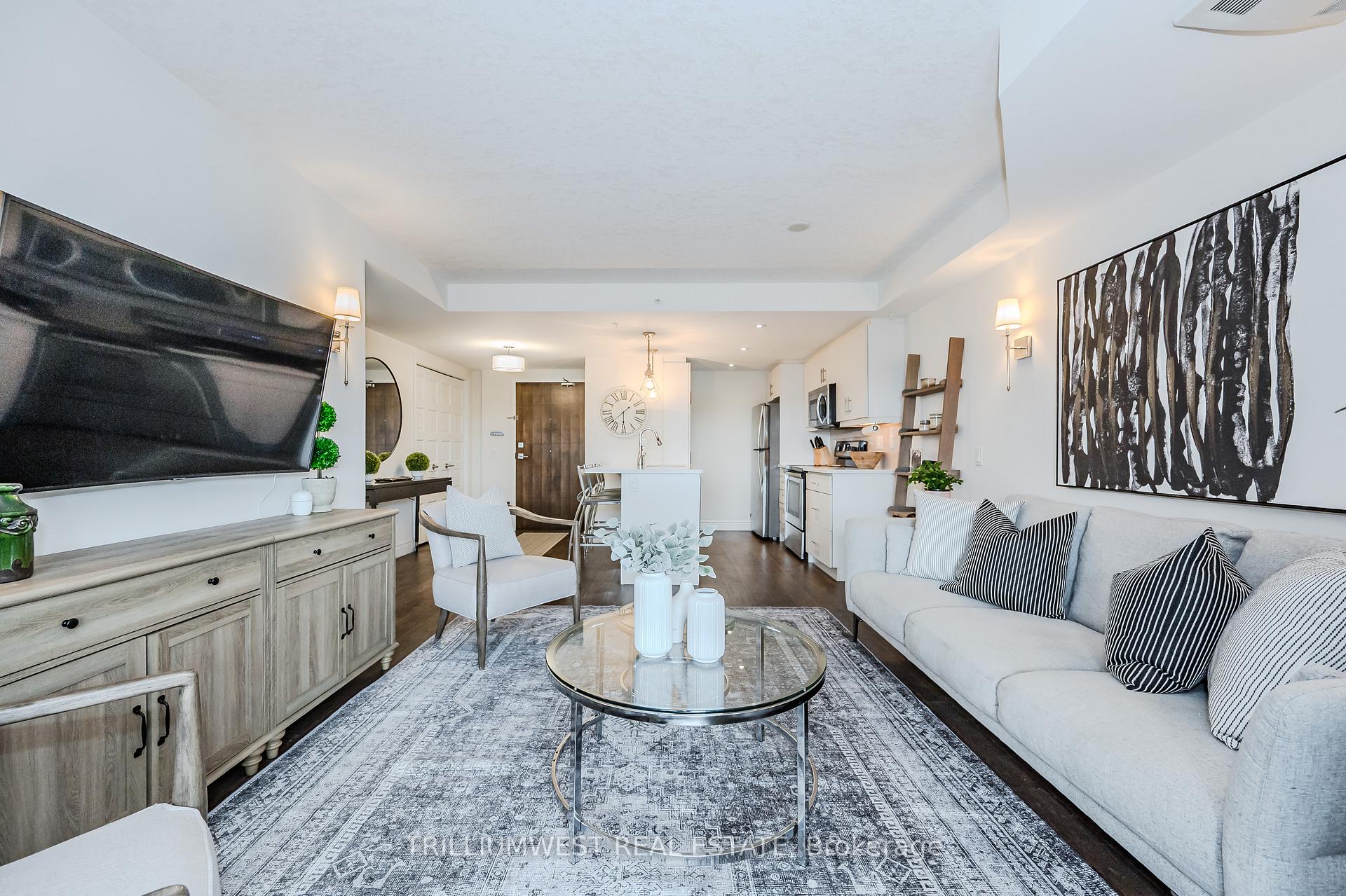 Photo 9 of Unit 411, 17 Kay Crescent, Guelph, Pineridge/Westminster Woods — HOMEH