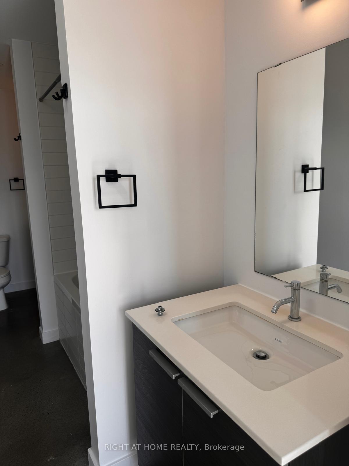 Photo 20 of Unit 607, 625 Queen Street E, Toronto, South Riverdale — HOMEH