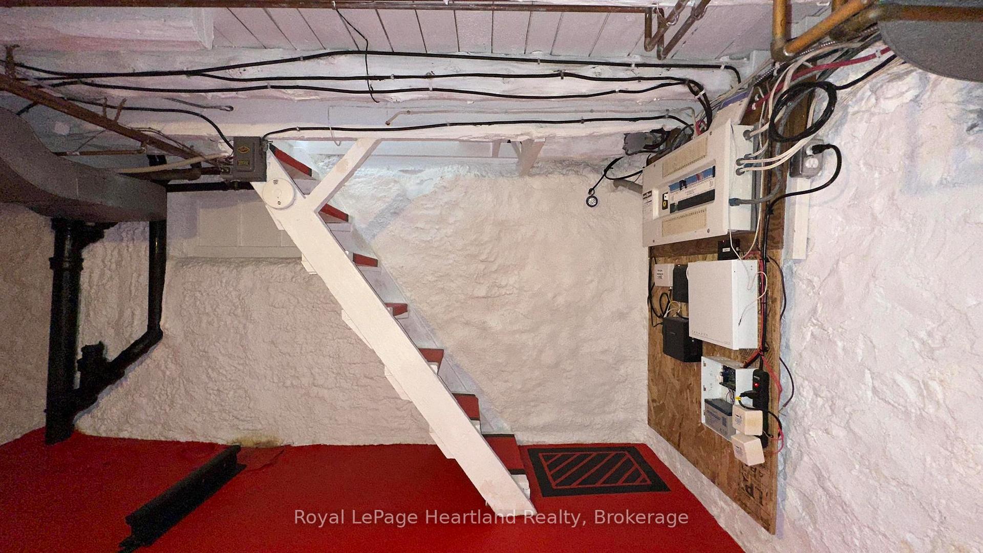 Photo 36 of 115 Queen Street, Central Huron, Clinton — HOMEH