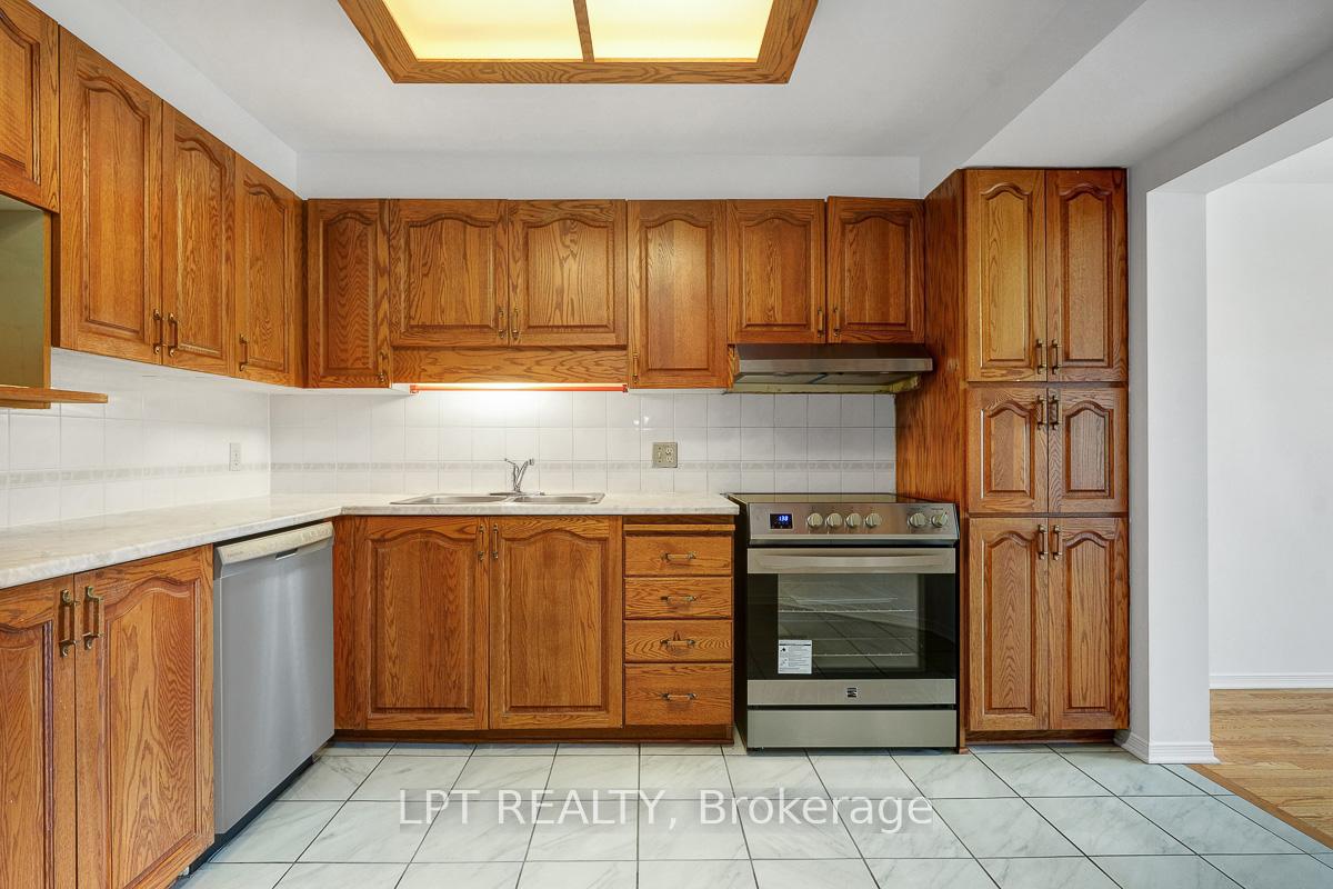 Photo 18 of 6 Sandcliffe Terrace, Ottawa, Centrepointe — HOMEH