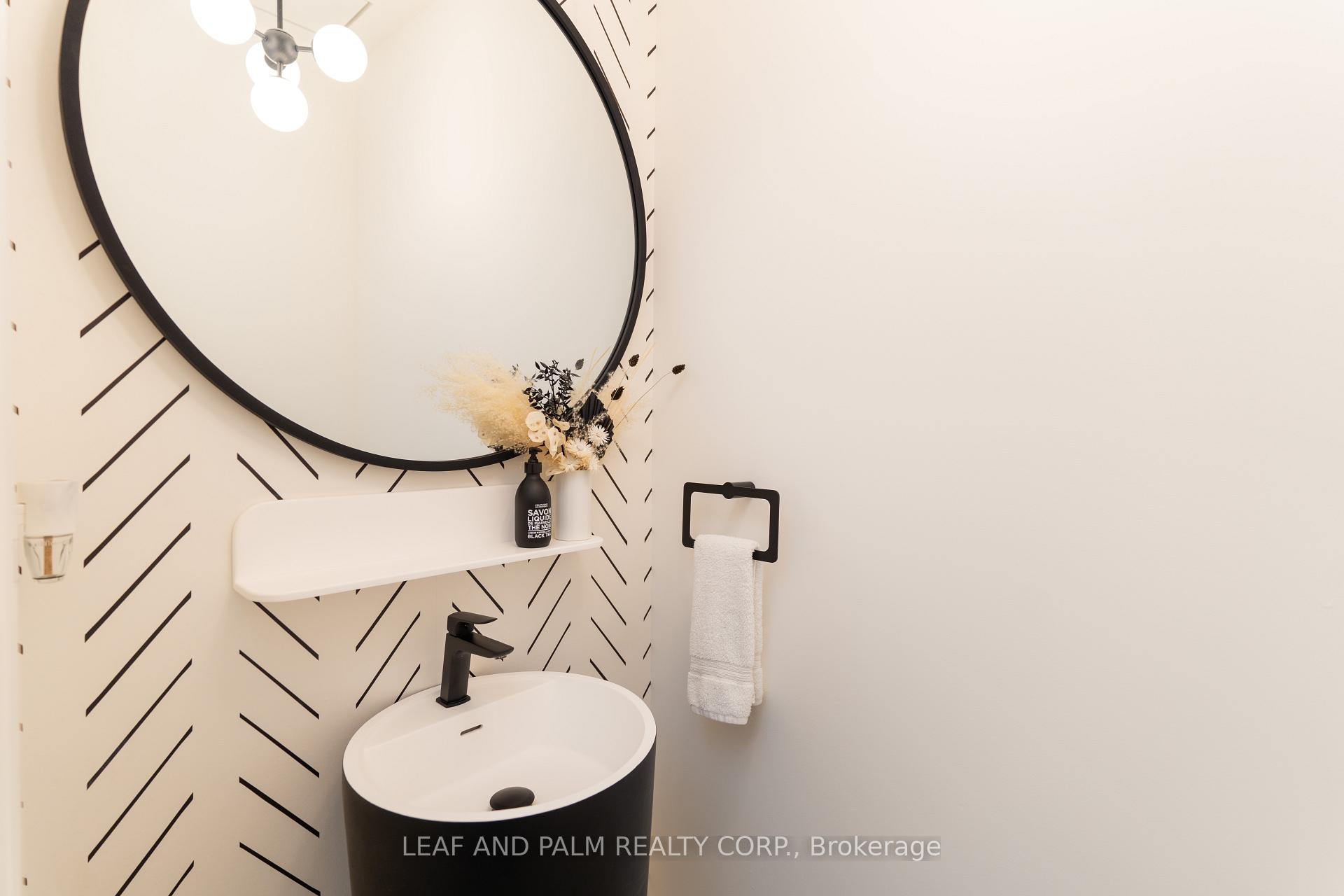 Photo 3 of Unit 3, 10250 Keele Street, Vaughan, Maple — HOMEH